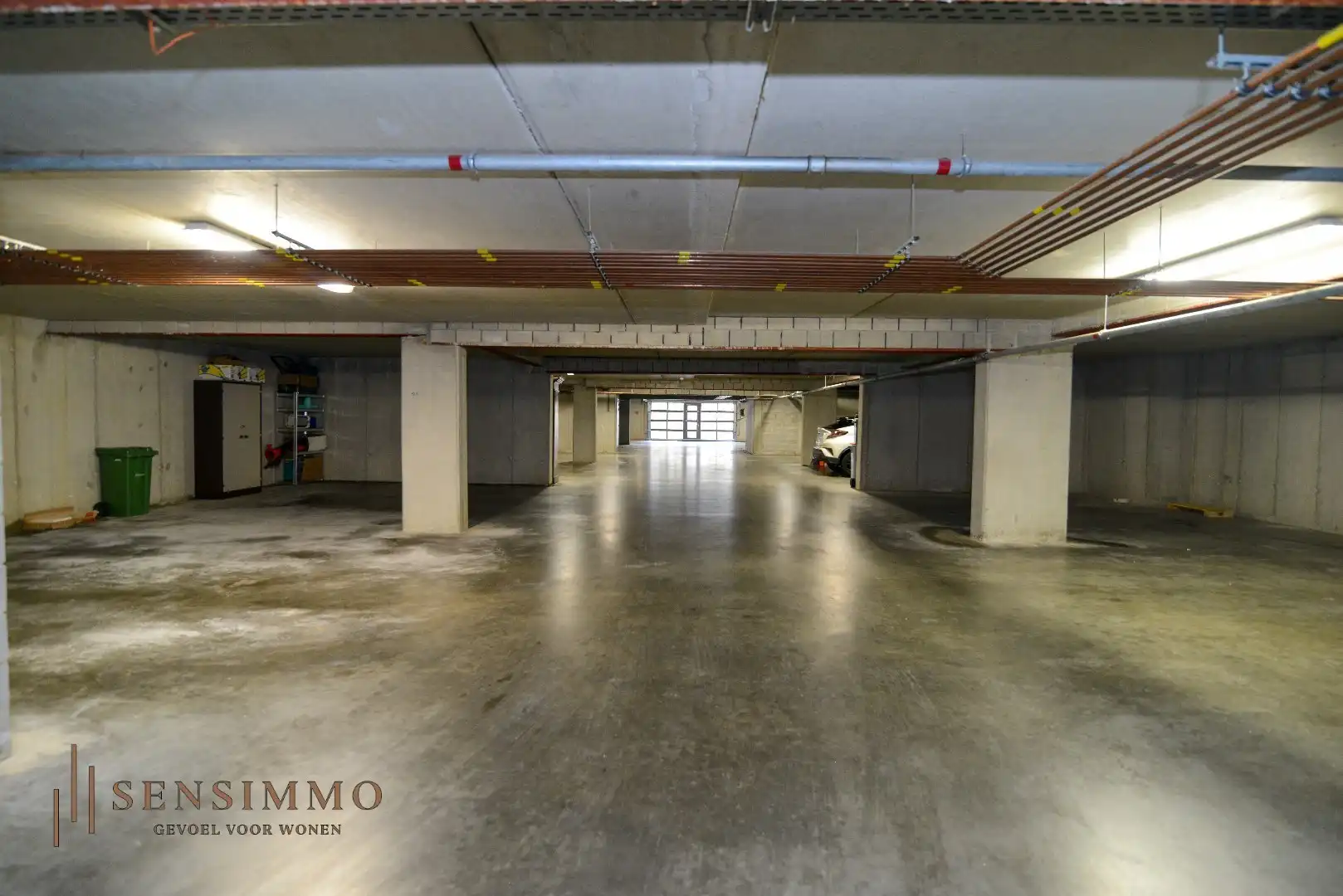 Mooi appartement met 2 slpk, ruim terras en parking foto 17