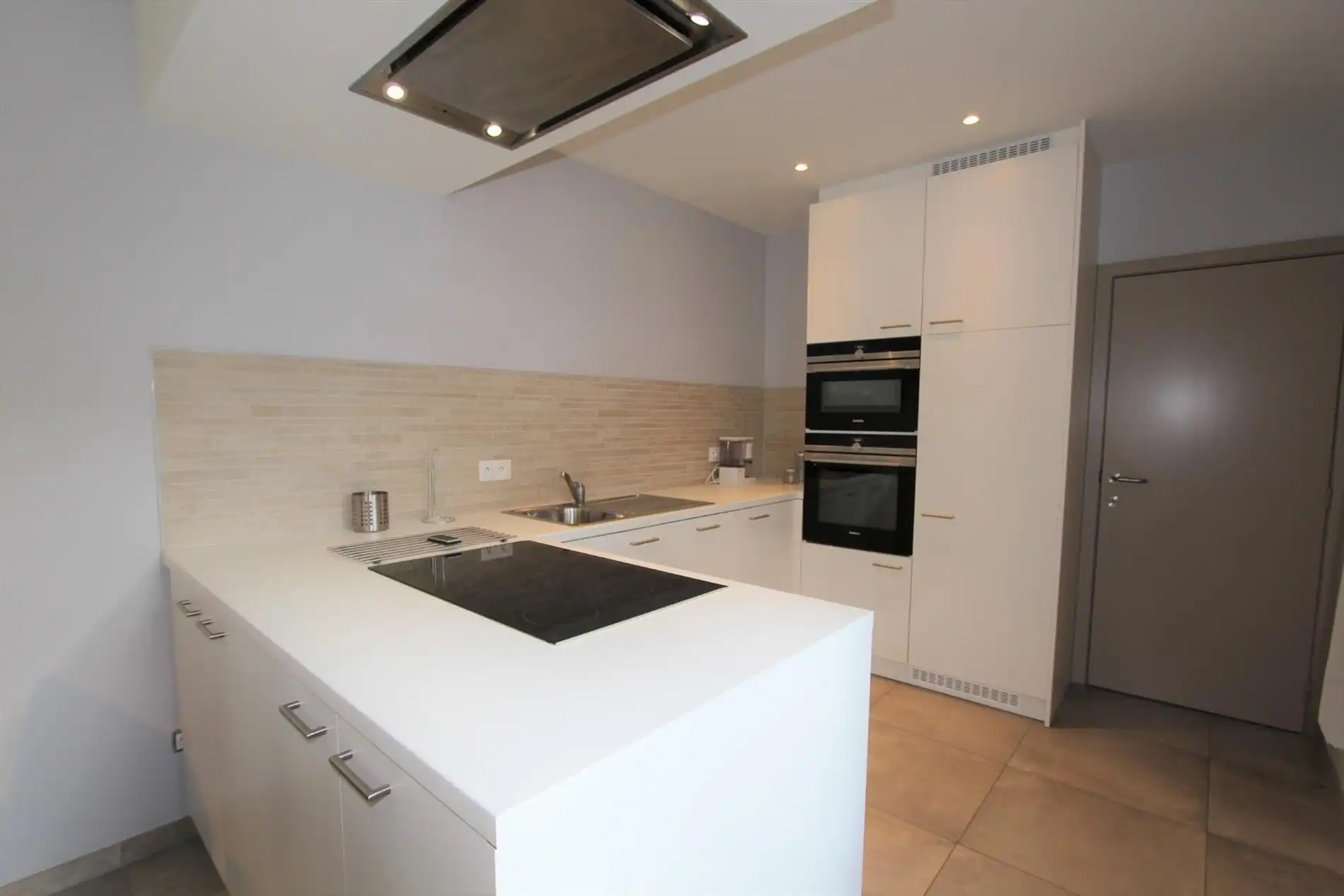 MODERN DUPLEX APPARTEMENT IN HET STADSCENTRUM foto 7