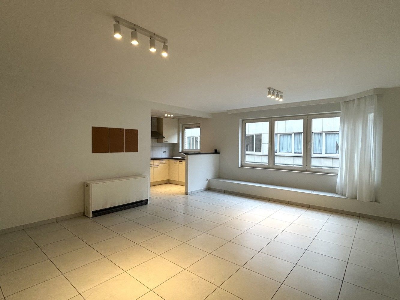 Verzorgd appartement met twee slaapkamers en ruim terras in de Broekstraat in Heverlee. foto 3