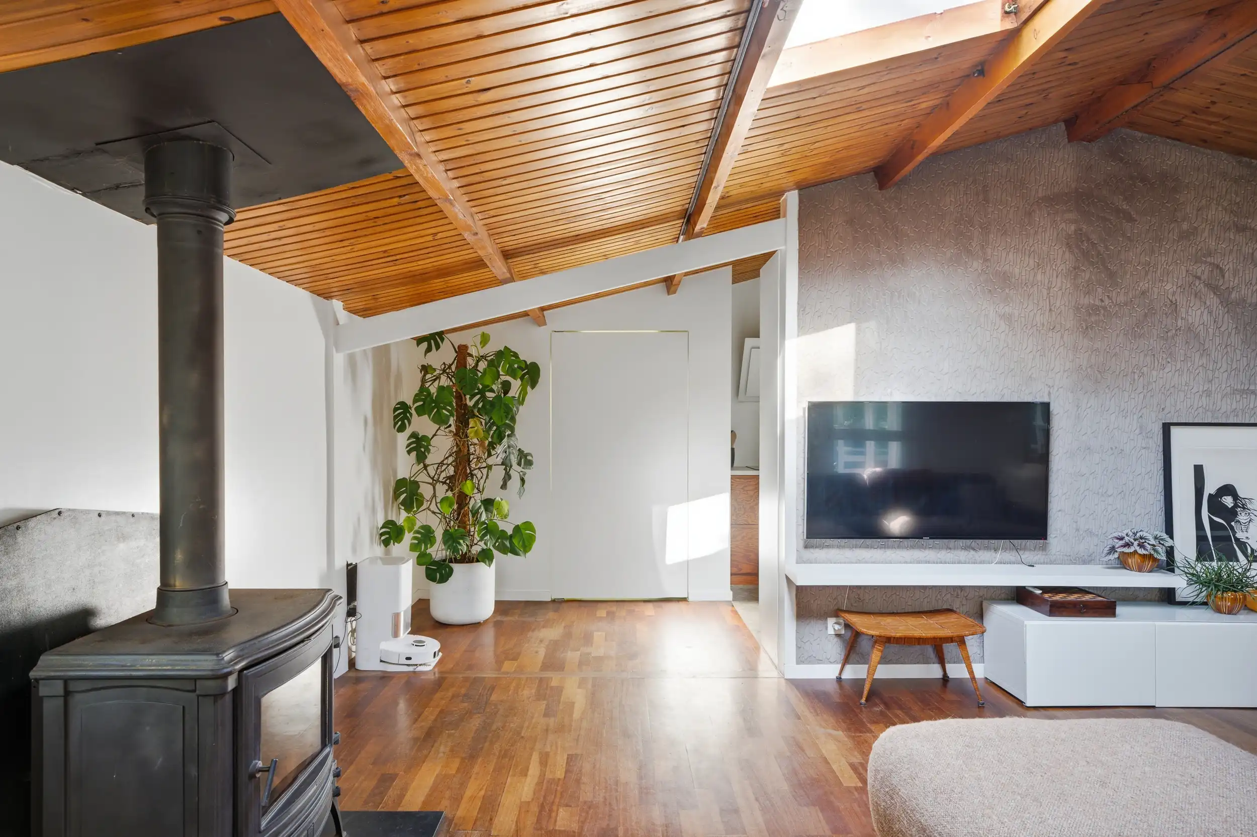Vernieuwde chalet in het groen - domicilie mogelijk! foto 9