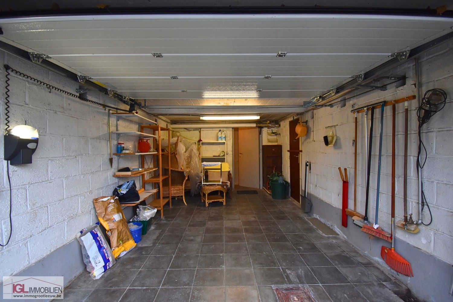 Ruim en rustig gelegen appartement met 2 slaapkamers, terras en garage te huur in Dilbeek foto 15