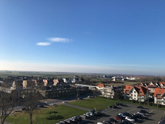 Ruime en zongerichte studio met panoramisch zicht over het hinterland foto 11