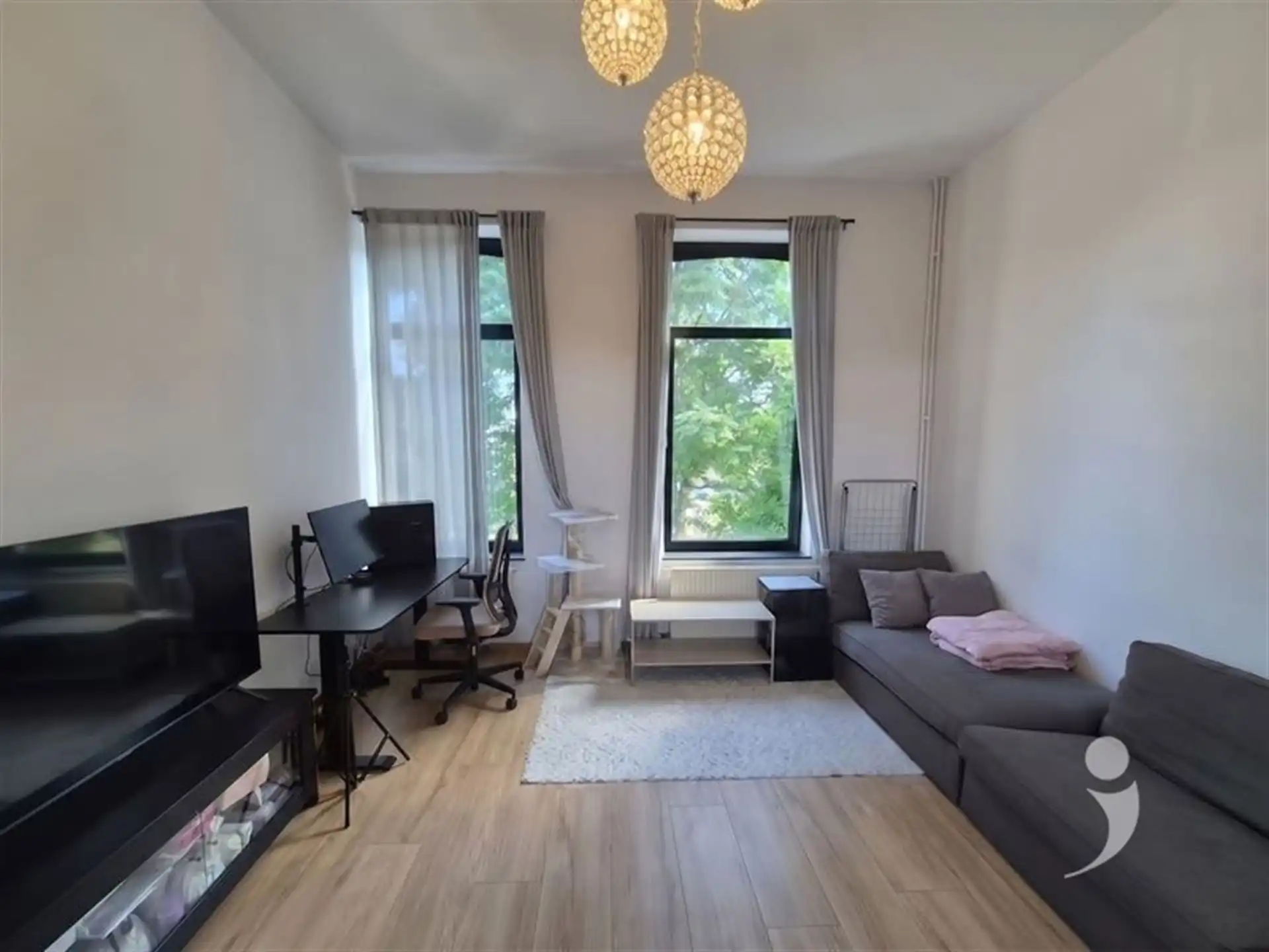 gelijkvloers appartement met tuintje foto 3