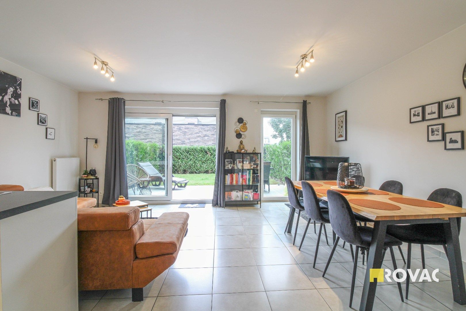 Gelijkvloers nieuwbouwappartement met tuin en garage! foto 2