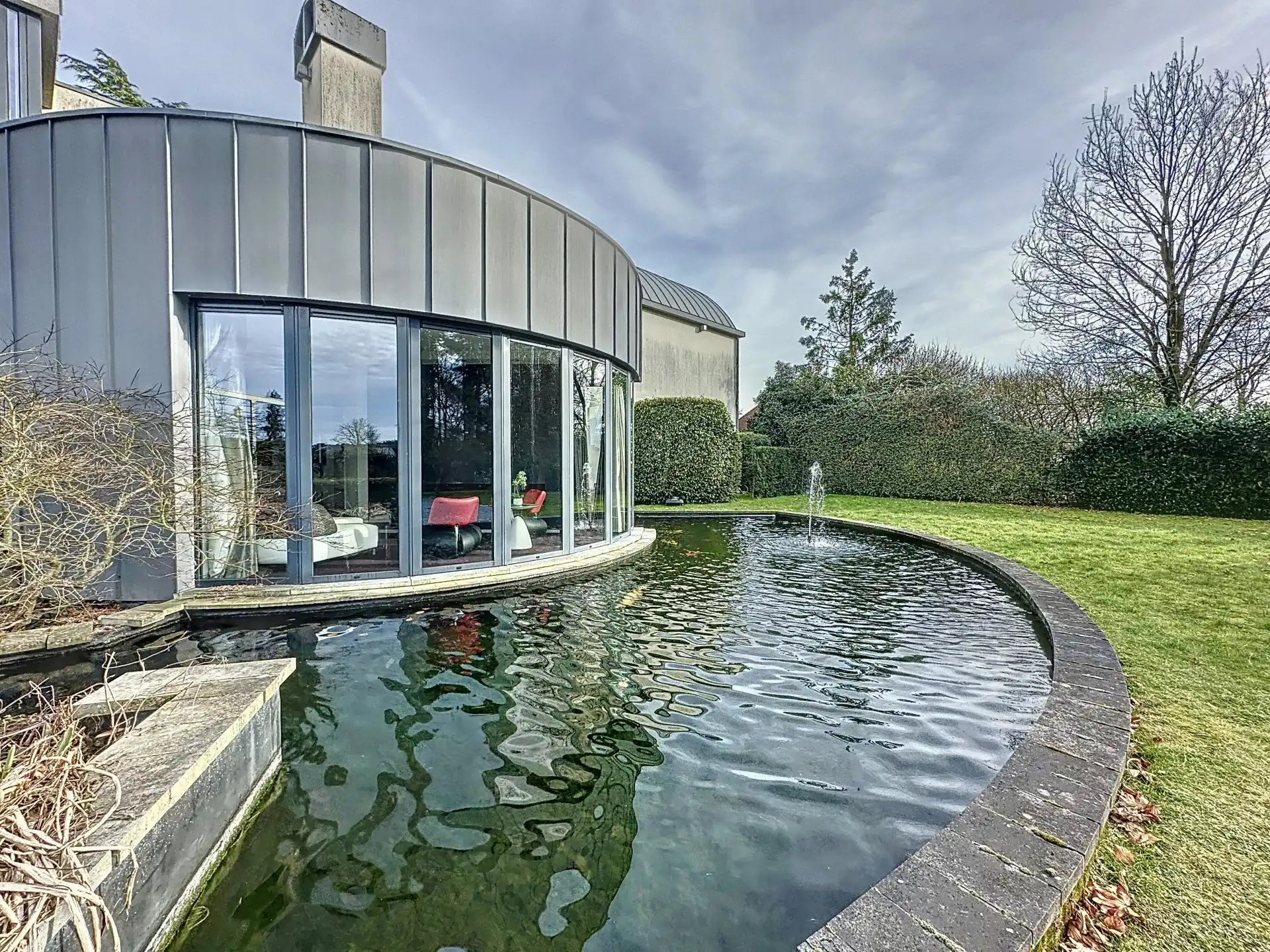 Unieke moderne woning met een dubbele bestemming op een perceel van 29a24ca. foto 77