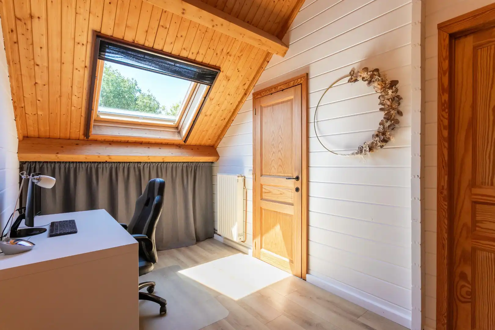Verzorgde 4-gevelwoning met 2 slpk en garage te Halle op 6a74ca foto 16