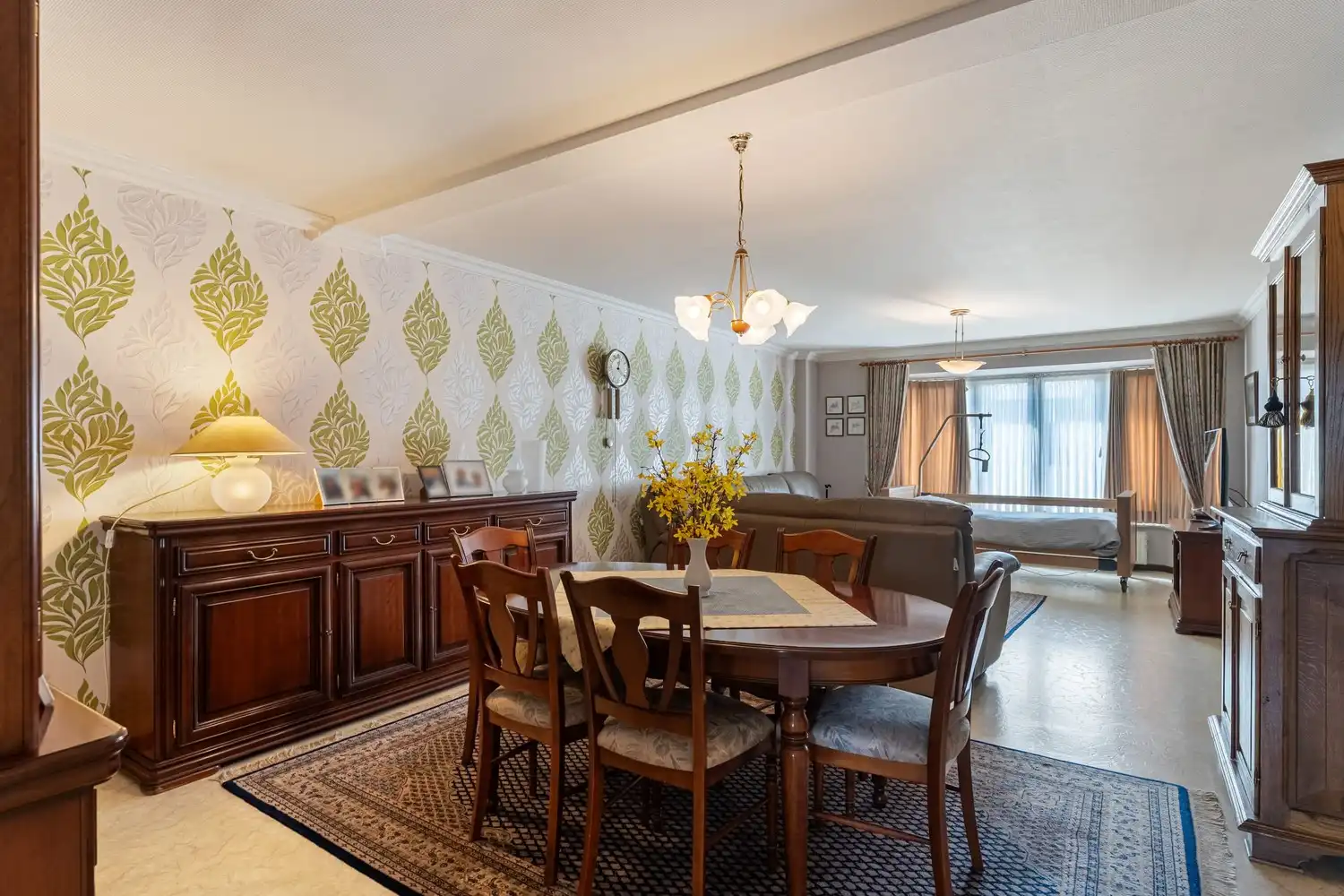 Opbrengsteigendom in het hartje van Houthalen centrum! (8 entiteiten) foto 4