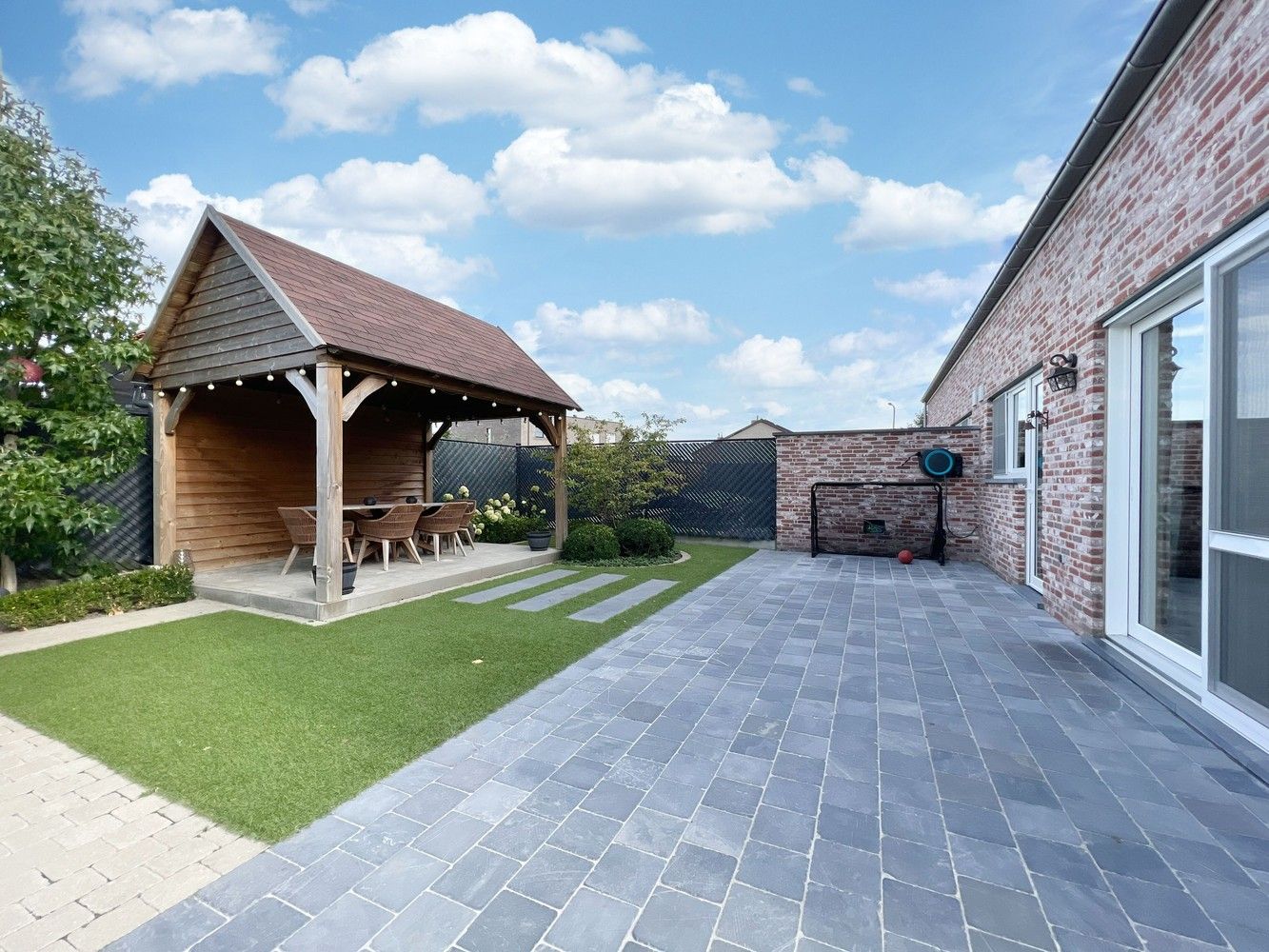 Recente, smaakvolle woning (3 slpks) + aangelegde tuin! foto 18