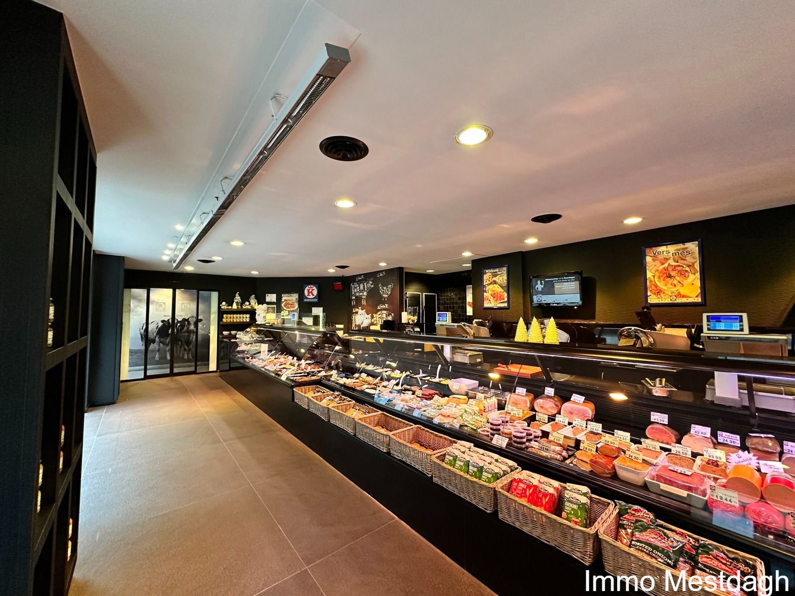 Uitzonderlijk Vastgoed in Centrum Diest: Handelshuis met Royale Triplex (577m² totaal) foto 5