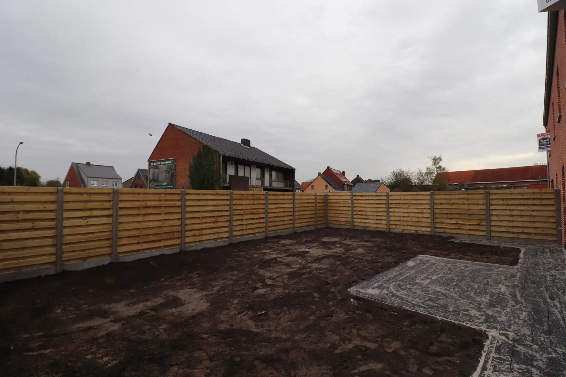 Ruime gezinswoning (ca 245 m²) met 4 slaapkamers op perceel van ca. 303 m². foto 20