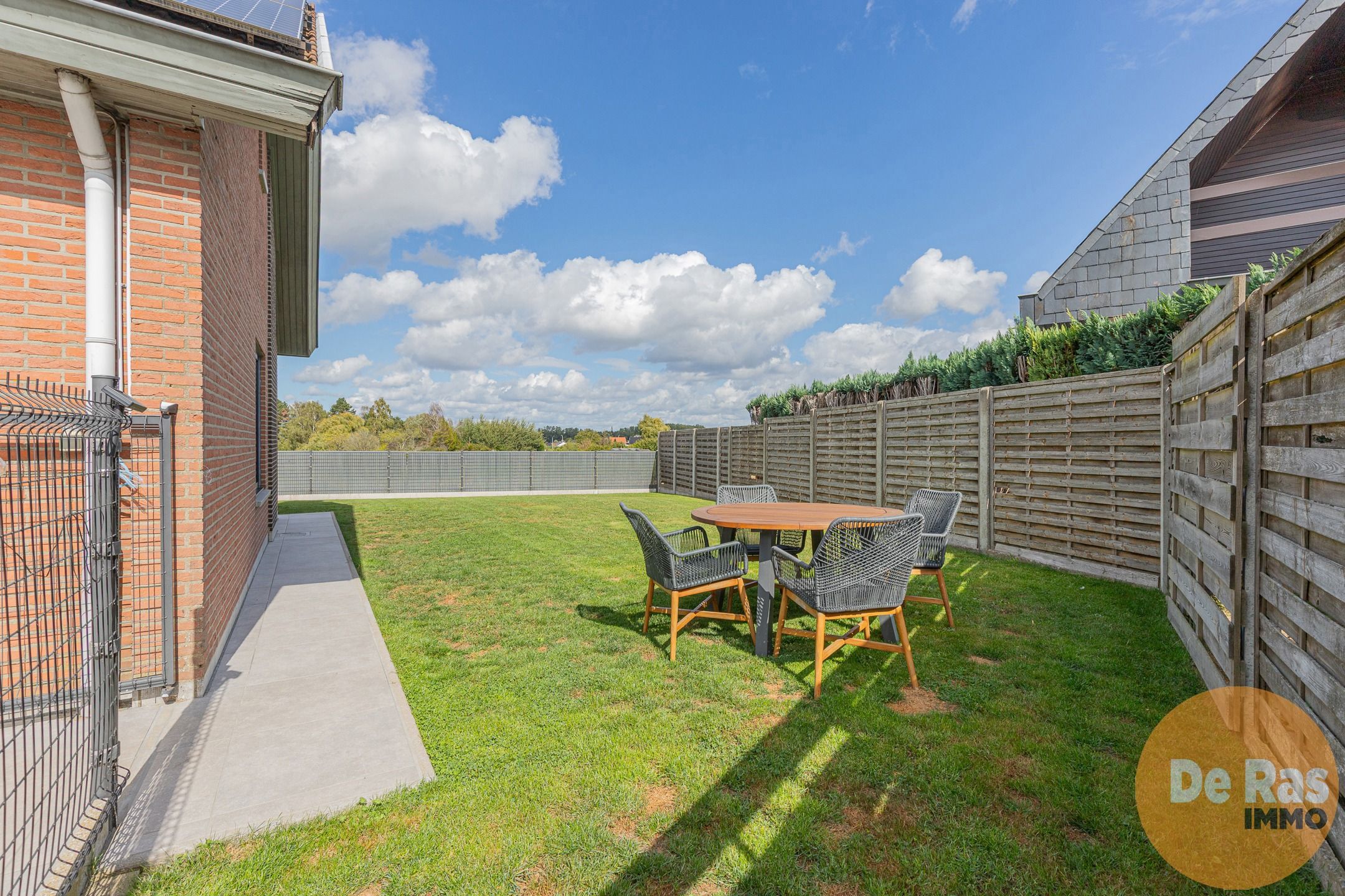 MEERBEKE - Charmante, rustig gelegen vernieuwde woning foto 28