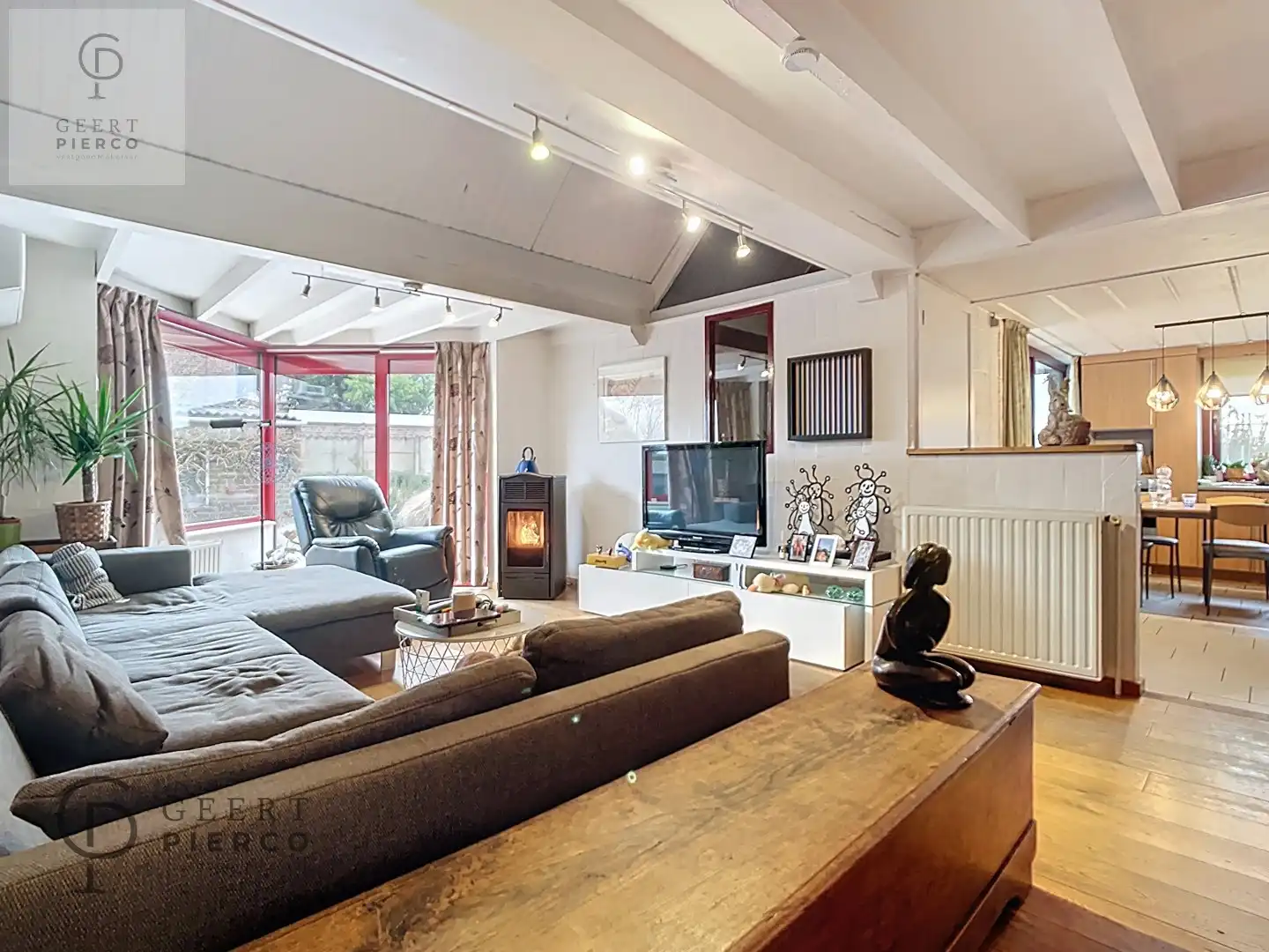 Knappe energiezuinige villa met heel speciaal cachet foto 5