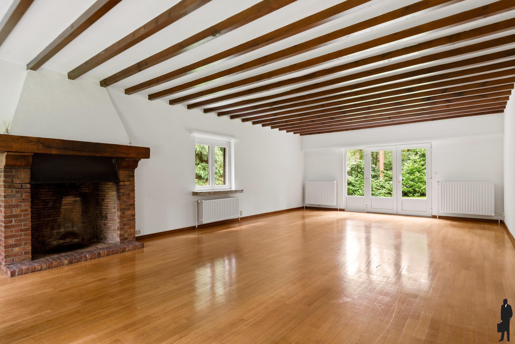 Op een top locatie gelegen gelijkvloerse villa op een prachtig perceel foto 5
