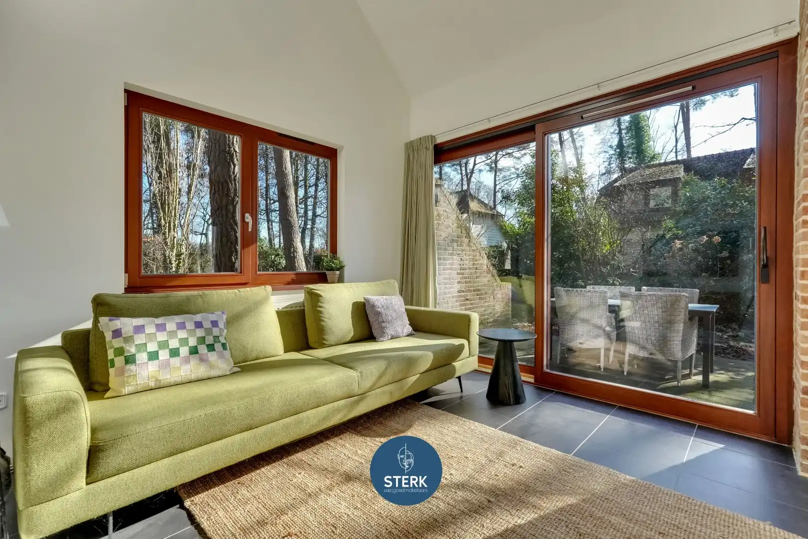 CHARMANTE BOSWONING IN HET VIJVERDORP TE REKEM, VLAKBIJ MAASTRICHT ! foto 6