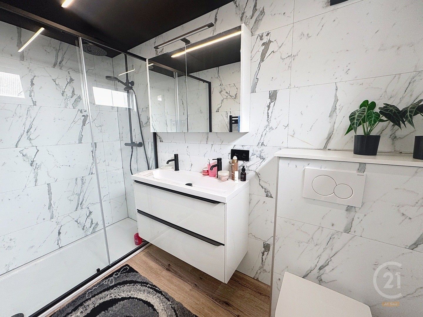 Prachtig appartement met garage op de zeedijk! foto 15