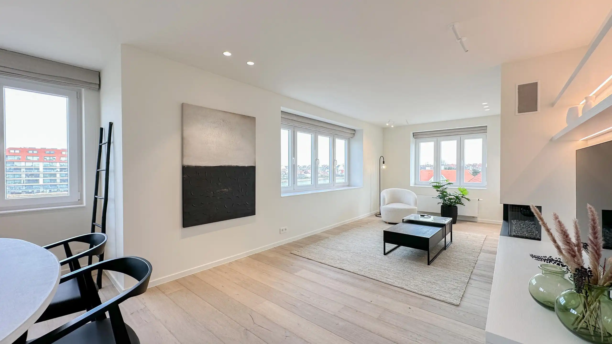 Gerenoveerd appart. met adembenemend zicht op het ZEGEMEER! foto 3