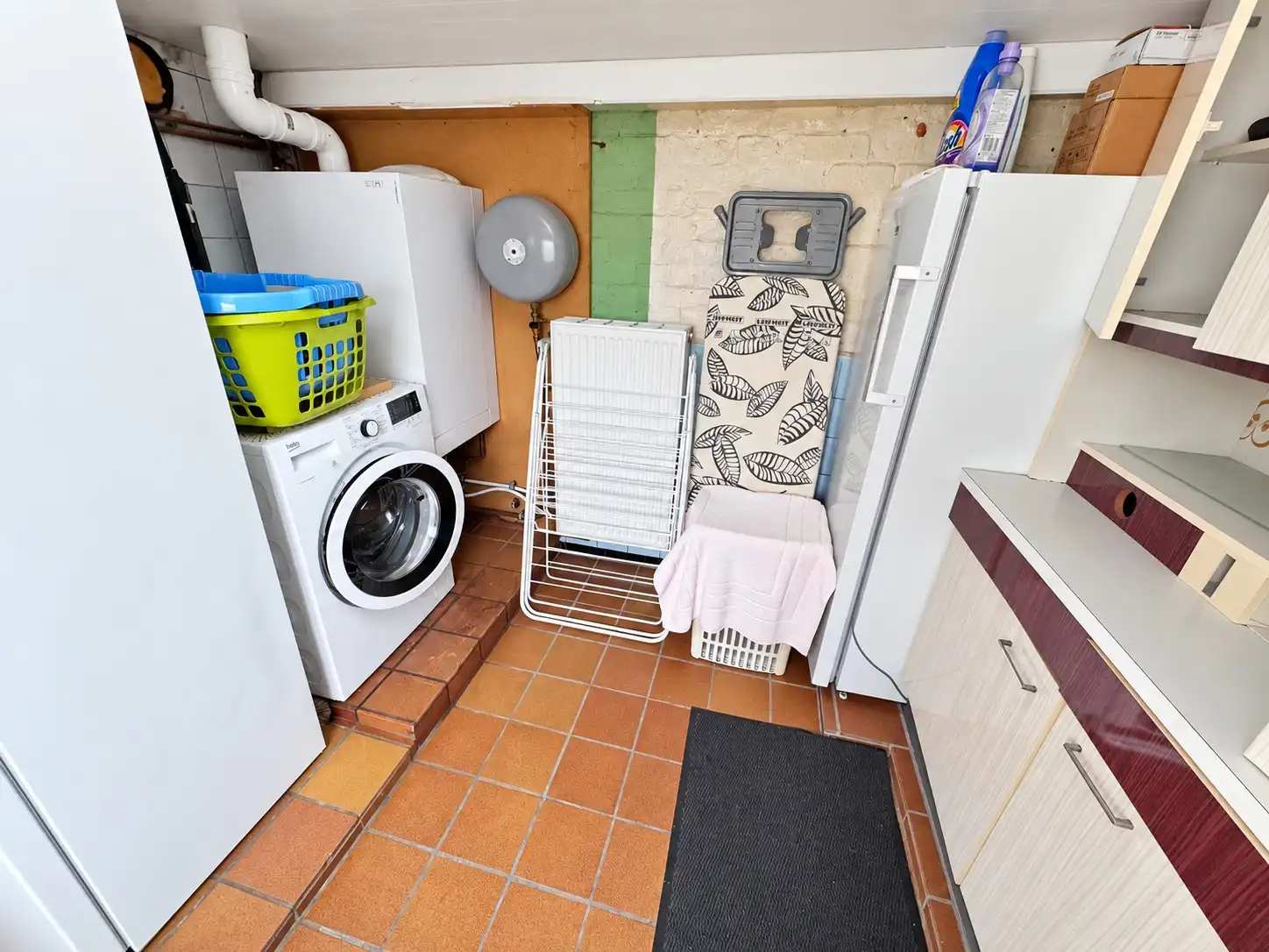 Verzorgde woning met twee slaapkamers en groot terras te huur te de Haan - Vosseslag. foto 16