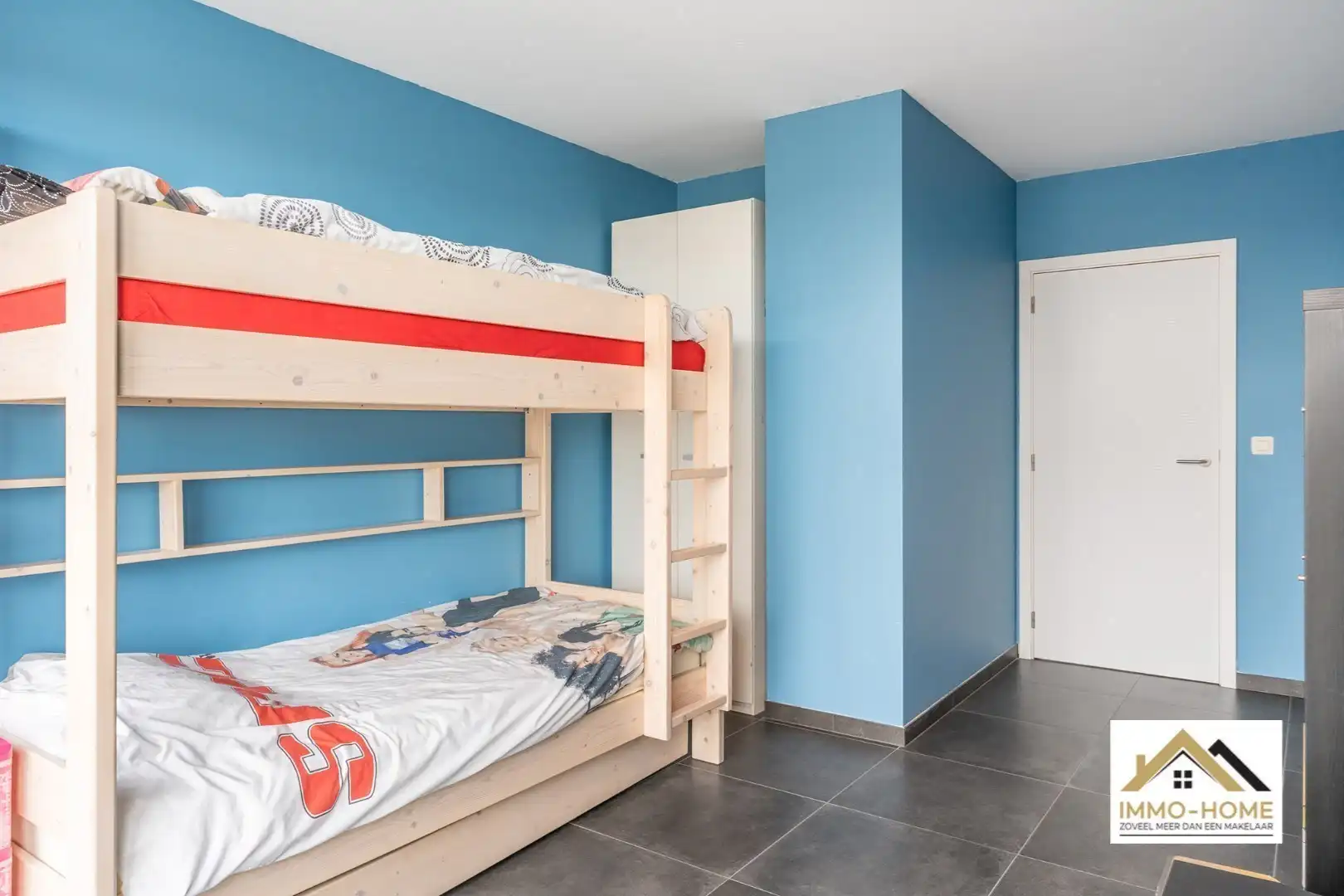 Luxueus penthouse centrum Wachtebeke aan 2% registratie!  foto 24