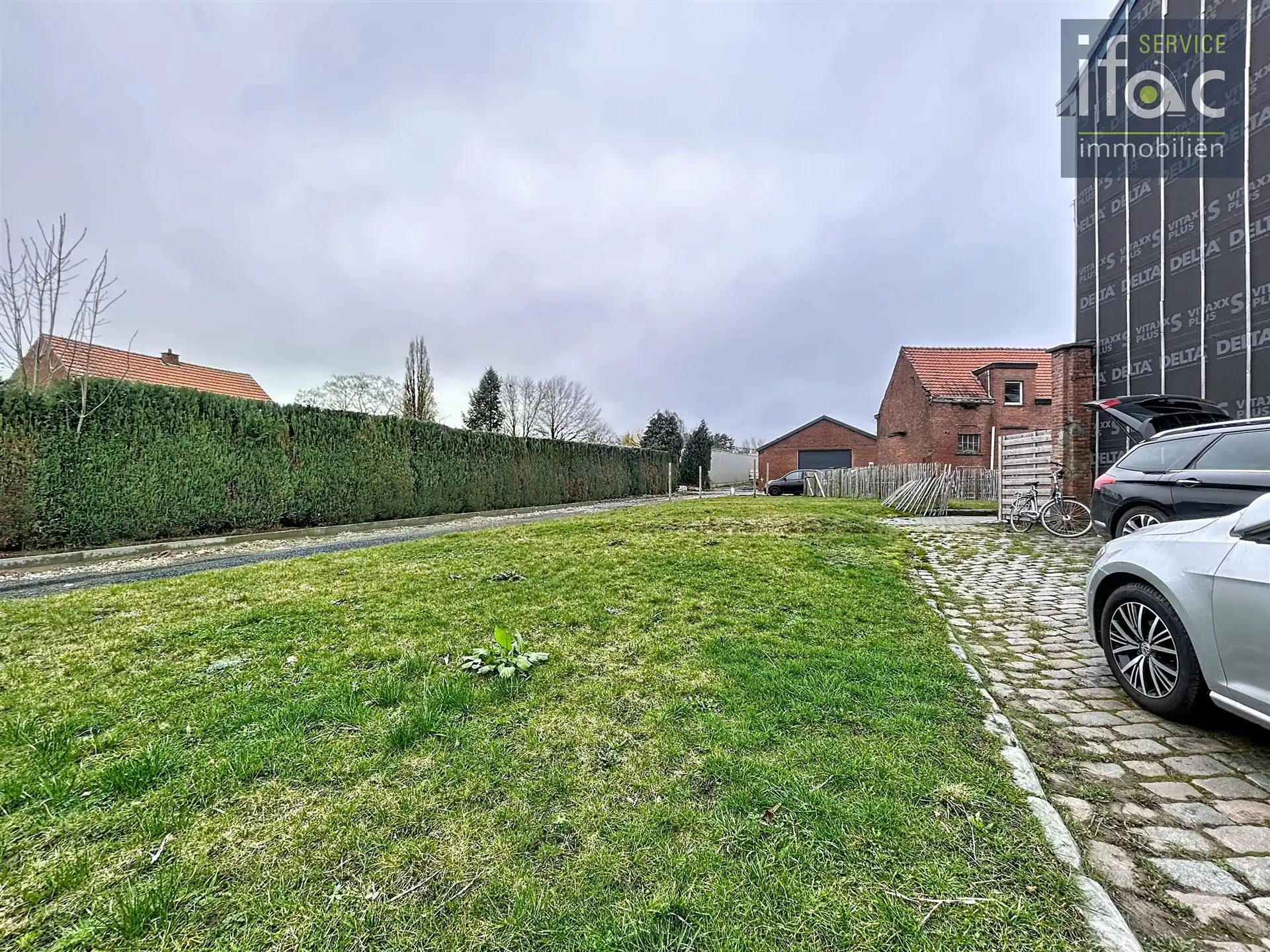 Bouwgrond voor halfopen bebouwing op strategische locatie foto 5