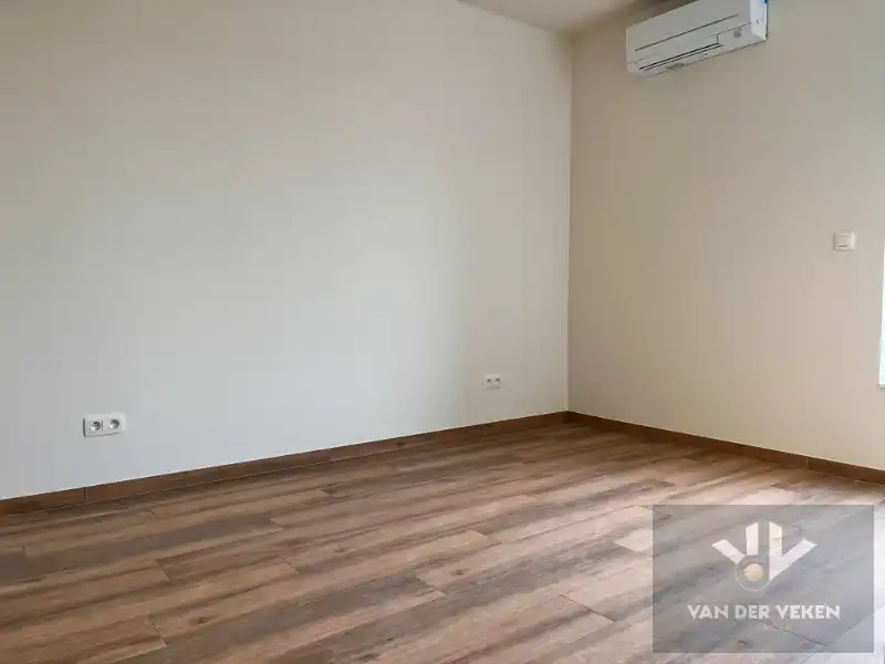 Appartement te huur foto 9