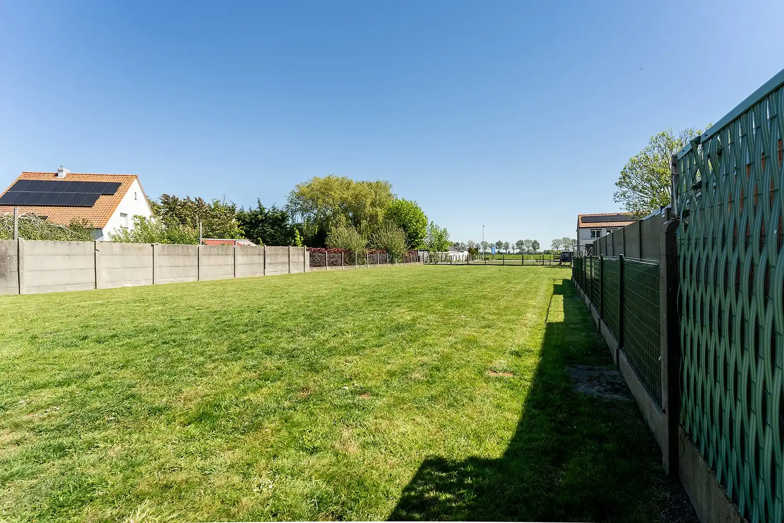 Instapklare Halfopen bebouwing op 1125 m² met ruime oprit foto 25