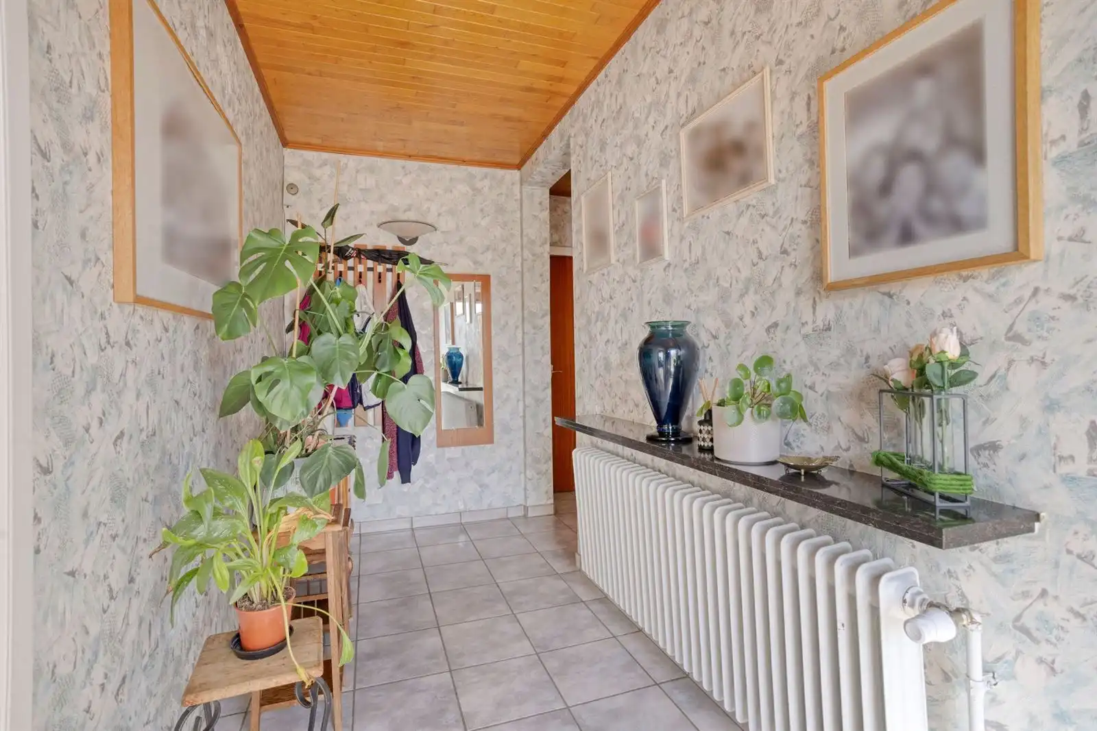Alleenstaande woning met 3 slaapkamers garage en tuin  foto 3