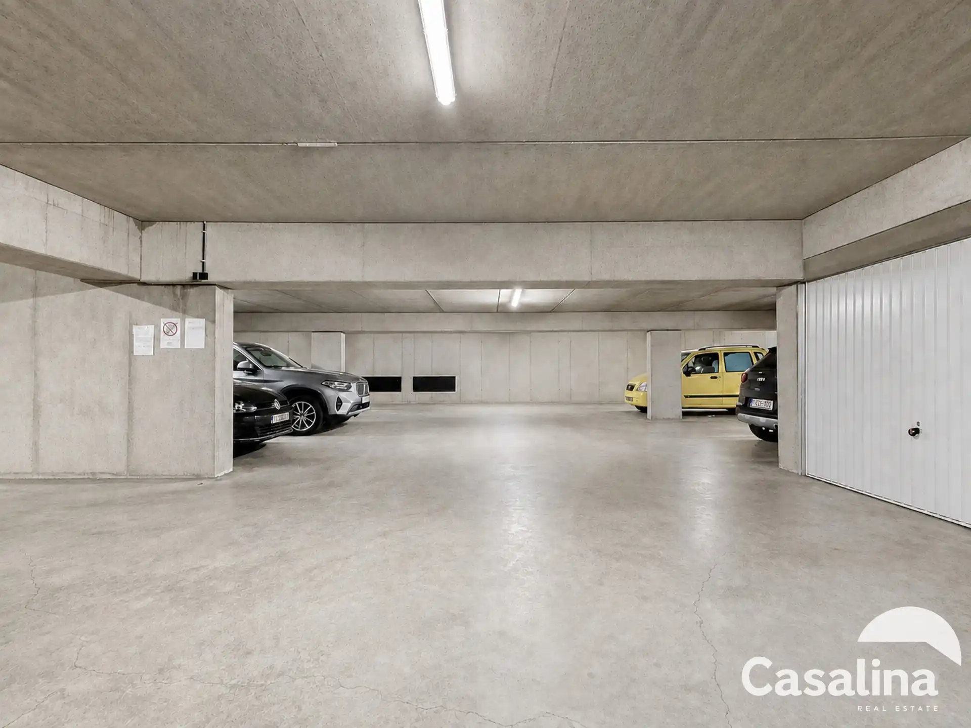 Aan de grens van WOLUWE, 2 slaapkamer appartement met terras foto 12