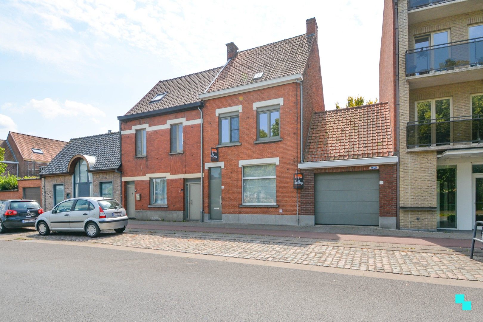 Instapklare woning met garage in centrum Roeselare foto 27