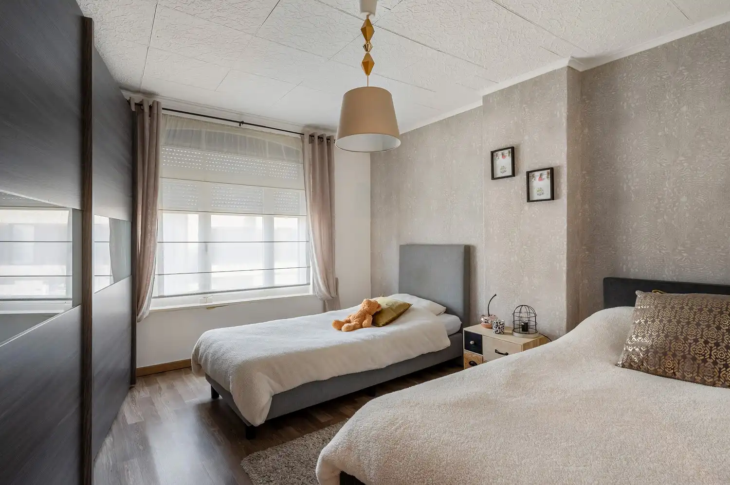 WONING I 2 SLPK I CENTRUM BEERZEL I 2 GARAGE'S foto 15