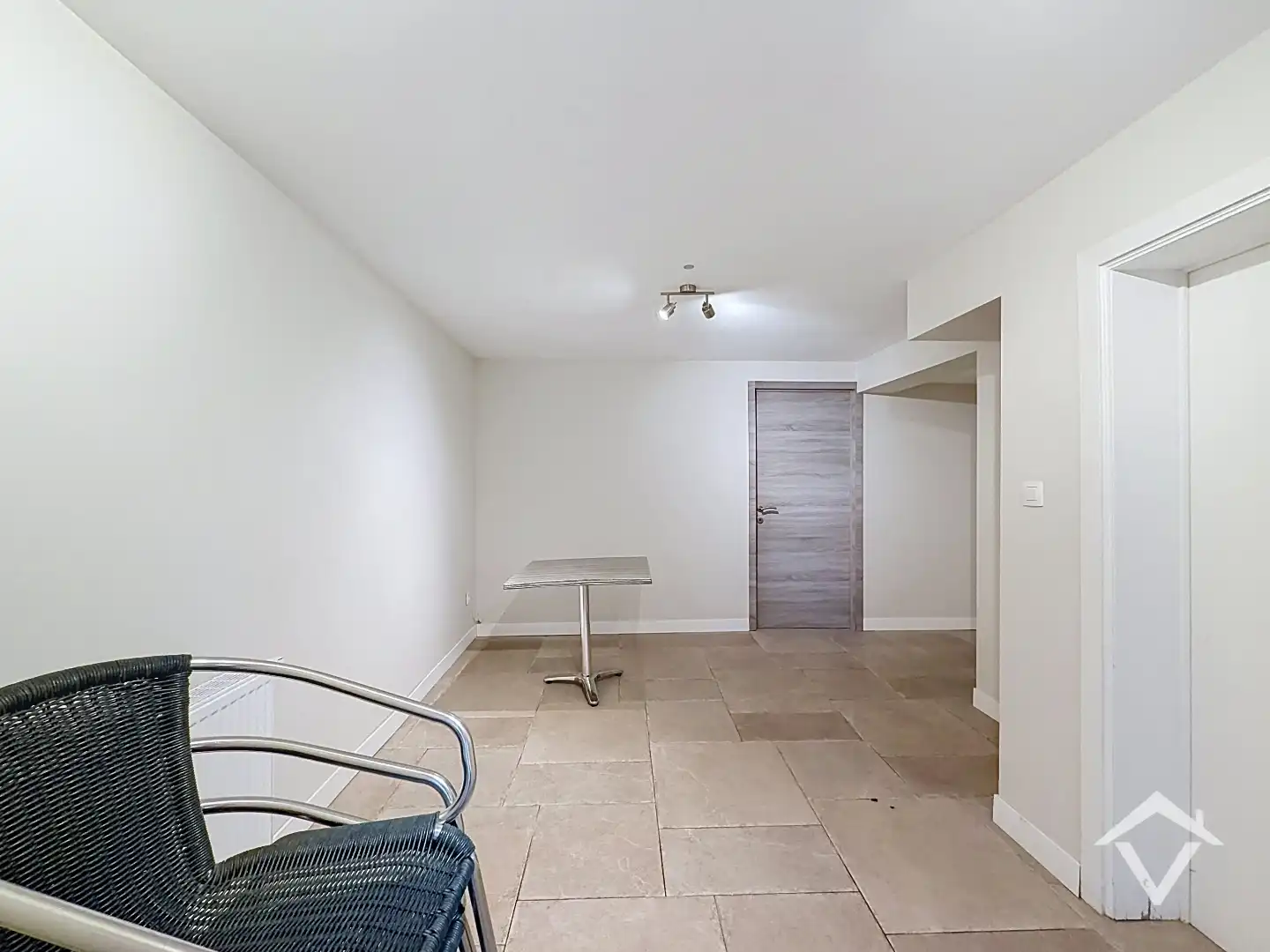 Gerenoveerd appartement in centrum Oostende met 2 slaapkamers foto 4