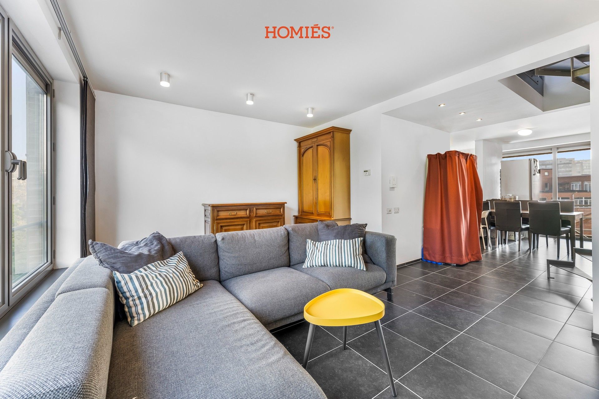 Opbrengsteigendom: Ruim kantoor + duplexappartement foto 21