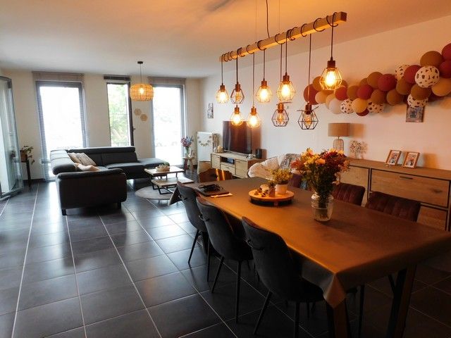 Ruim appartement met autostaanplaats in het centrum foto 3