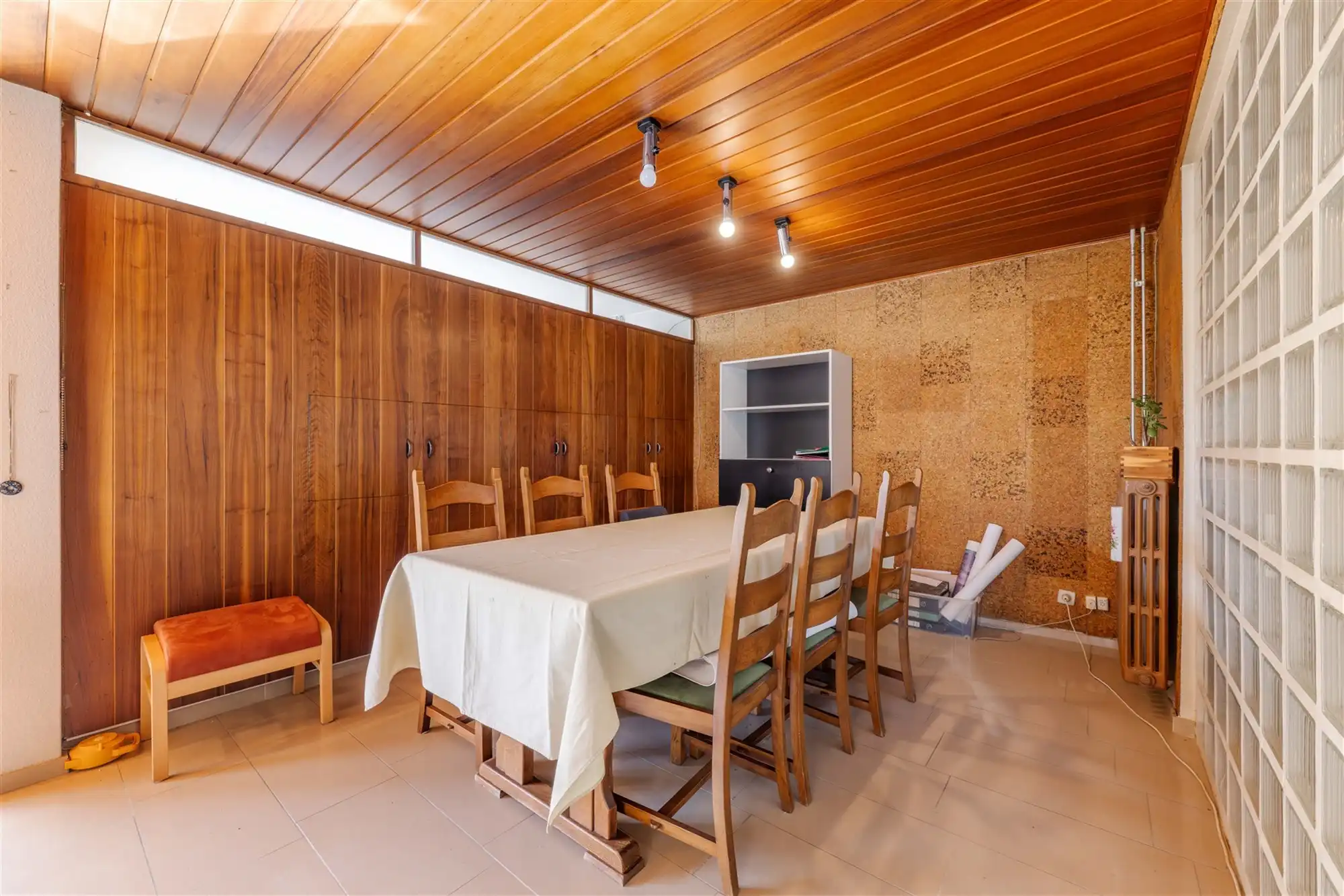 Halfopen woning met 5 slaapkamers foto 7