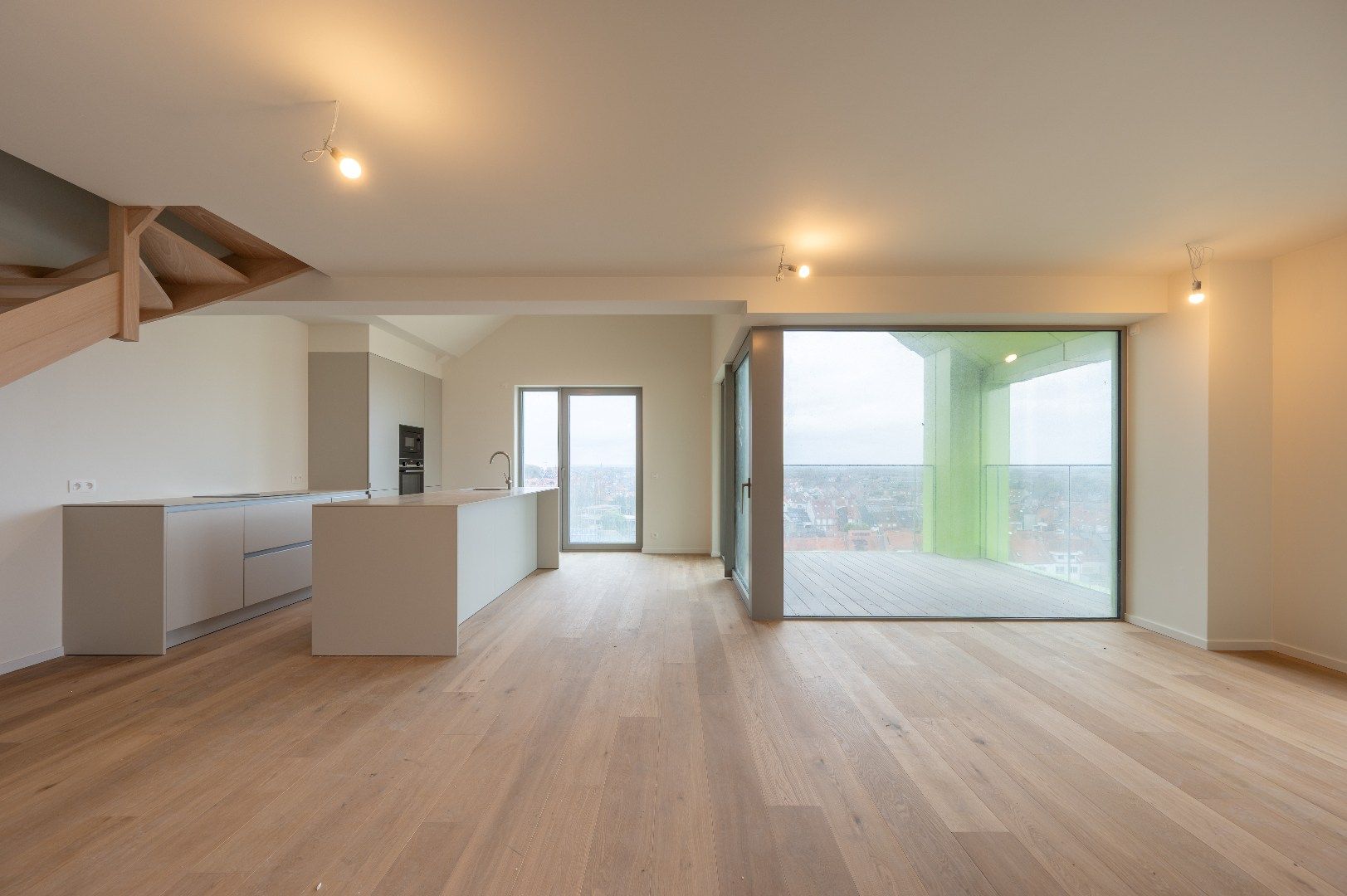 Duplexappartement met zuidoost oriëntatie en ruim terras 10m² foto 2