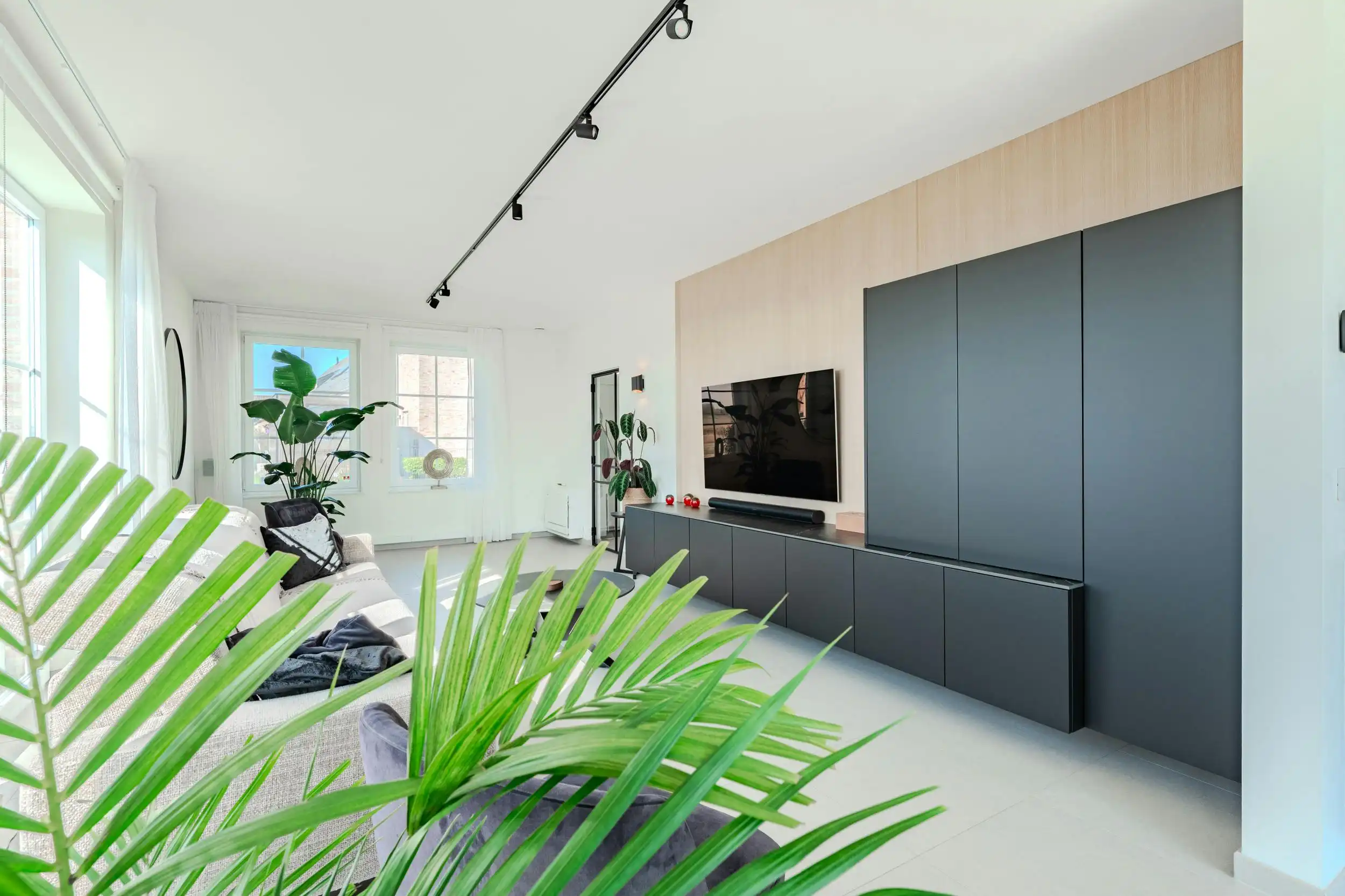 Prachtige woning met 3 slaapkamers en uniek open zicht! foto 30