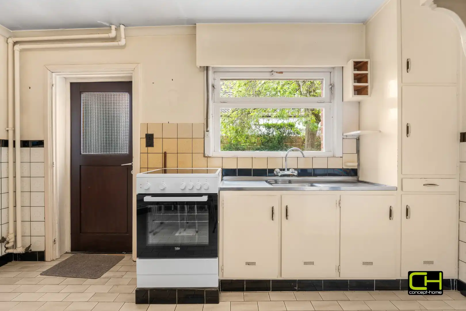 Te renoveren woning met tal van mogelijkheden in rustige, groene omgeving te Landegem foto 7
