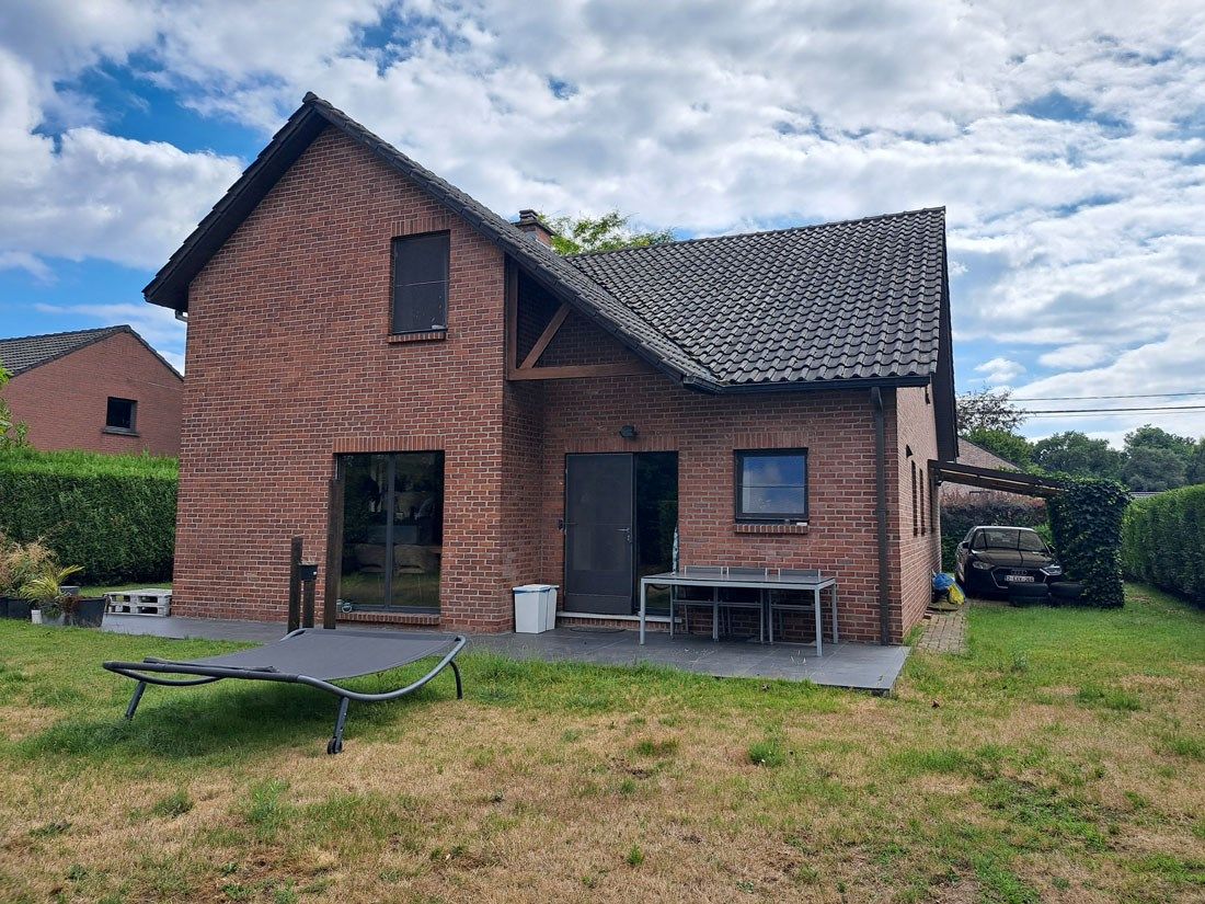 Eigentijdse villa te Lummen foto 21