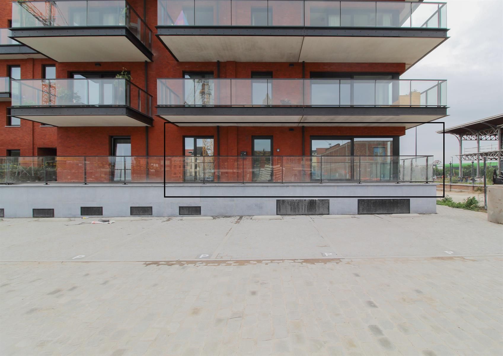 Gelijkvloers appartement met 1 slaapkamer te Gent foto 2