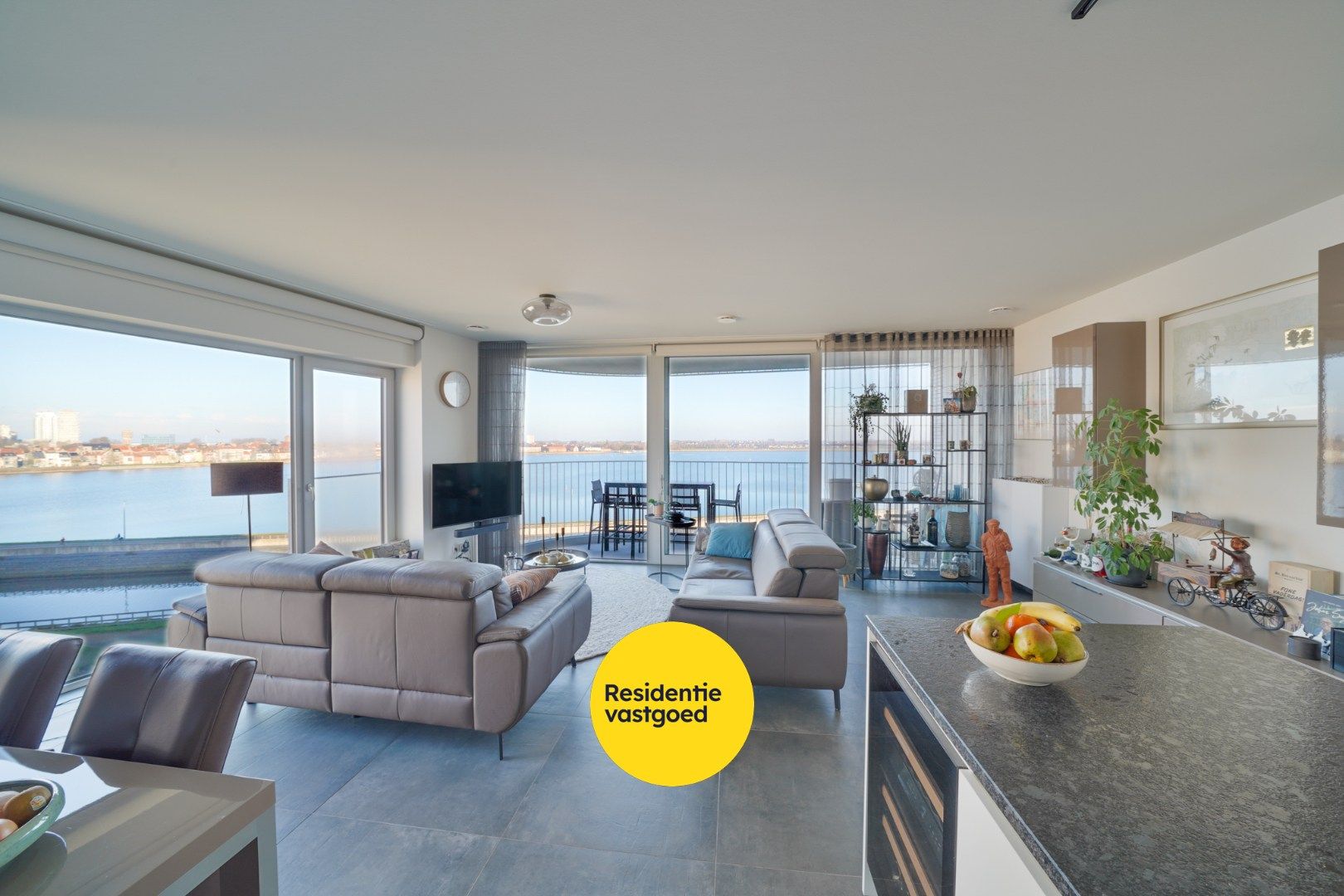 Modern energiezuinig 2-slaapkamerappartement met zicht op de Spuikom foto 4