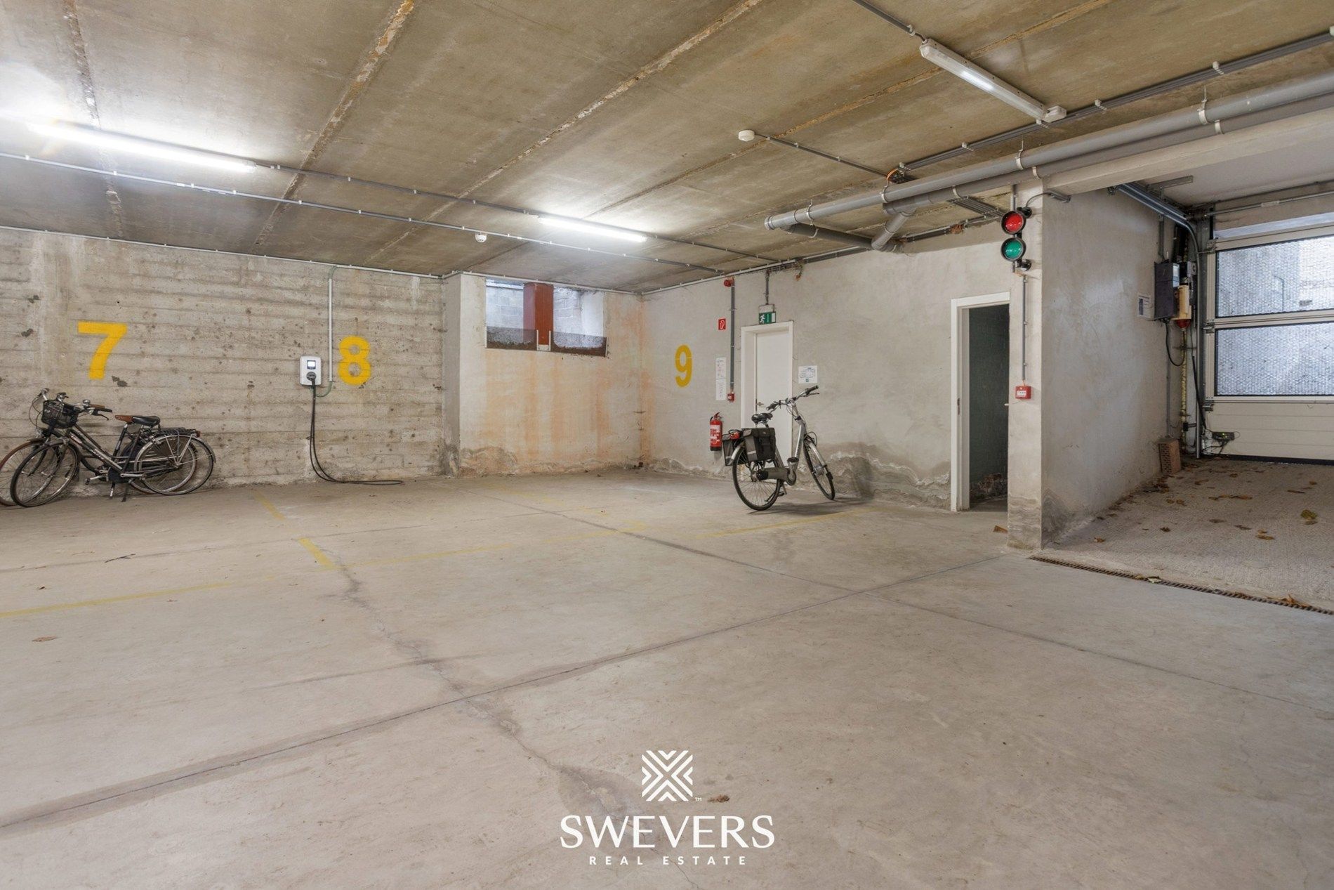 Ruim appartement (125m²) met 3 slpk in hartje Leopoldsburg foto 30