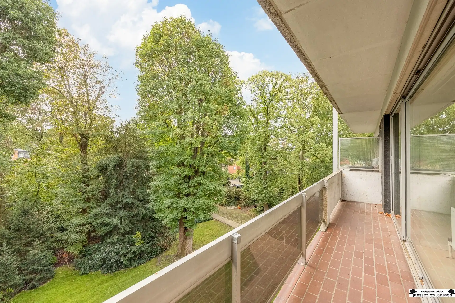 Twee slaapkamer appartement in een groene omgeving te Kapellen foto 12