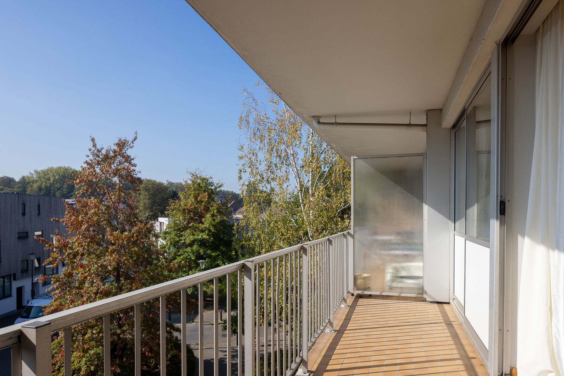Appartement met twee slaapkamers en terras foto 6