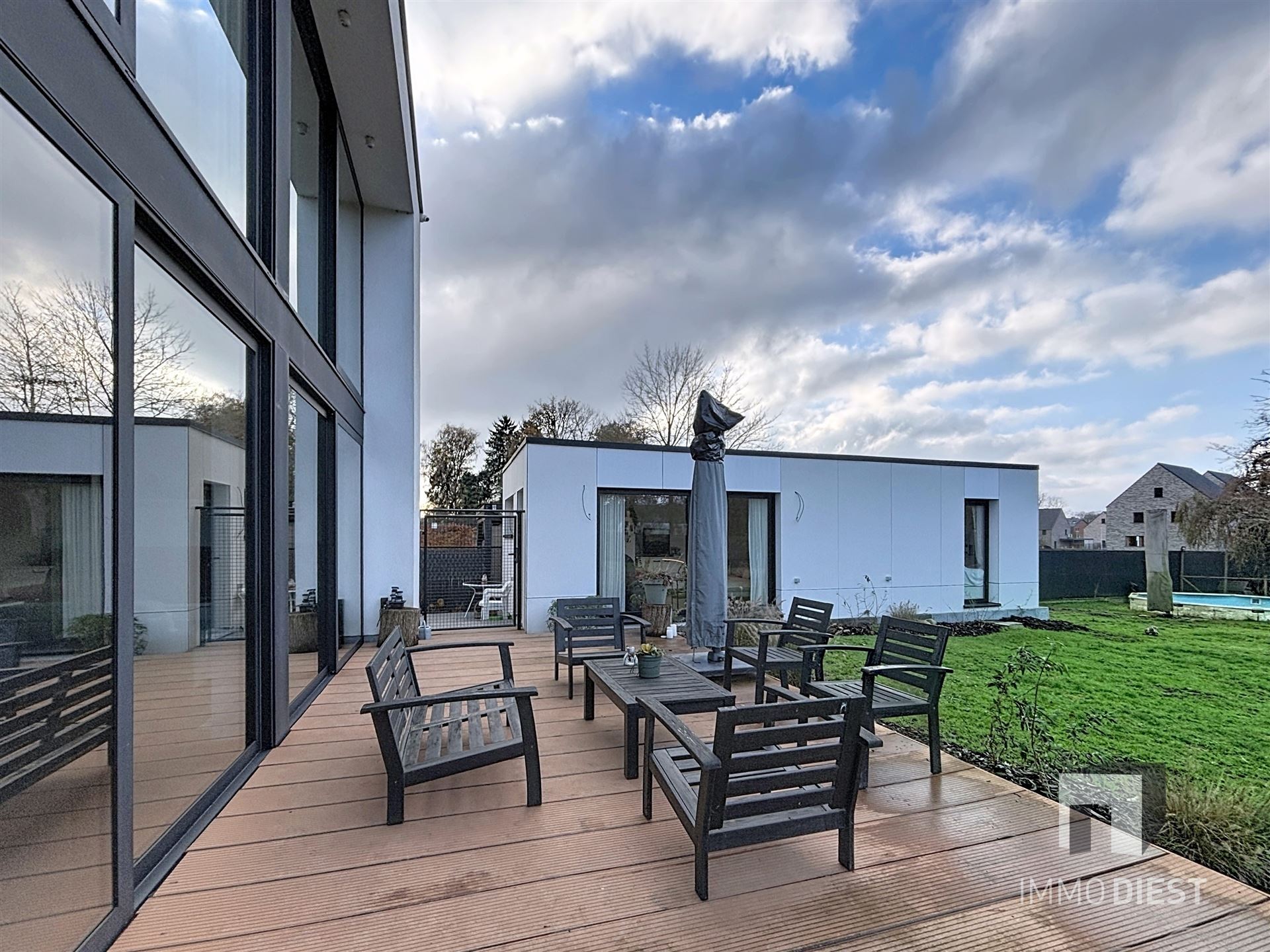 Villa met tiny house op 9,5are foto 43