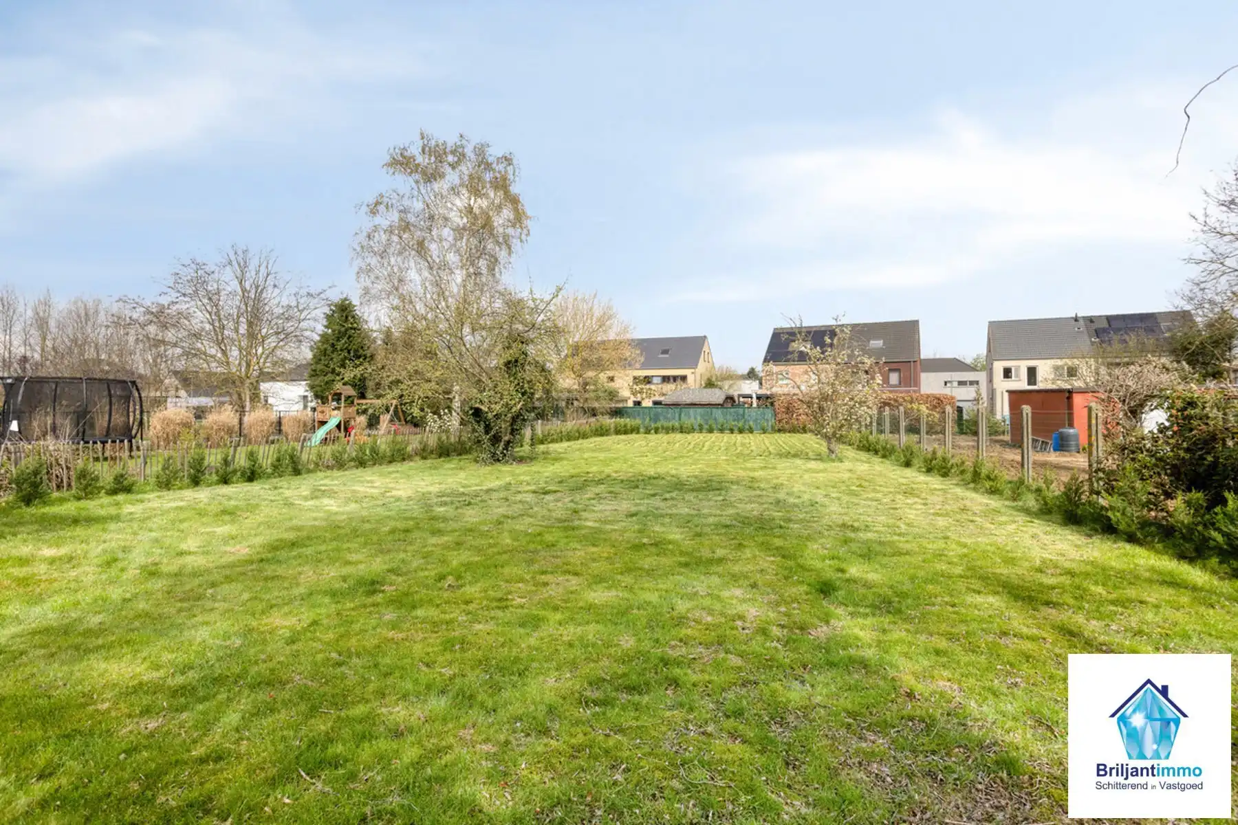 Ruime open bebouwing met tal van troeven in Elewijt centrum foto 36