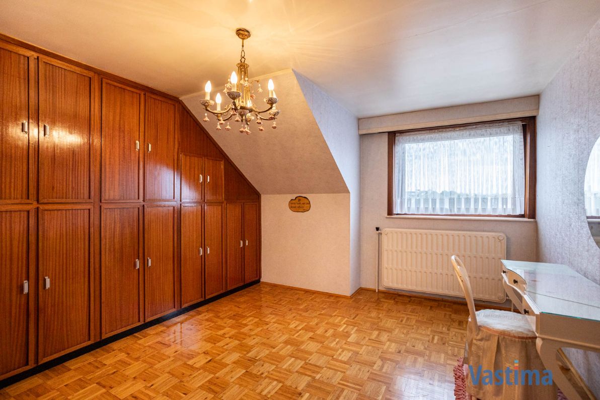 Ruime gezinswoning met potentieel nabij centrum Denderleeuw foto 23