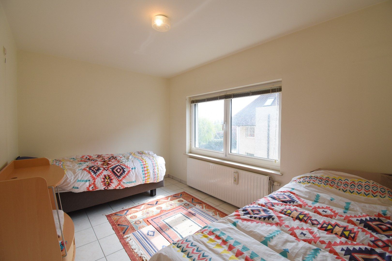 Verrassend groot appartement met zicht op het mooie E. Dermautpark.  foto 6