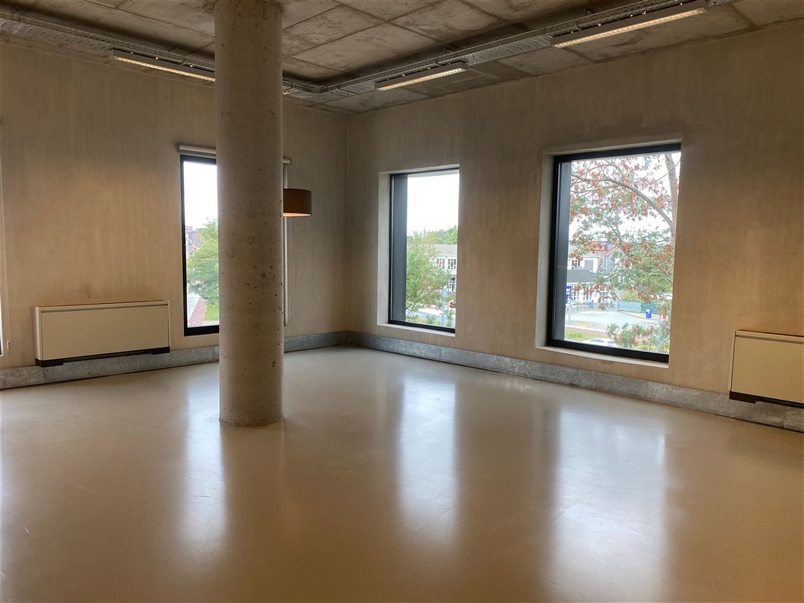 LOFT-KANTOREN Dok Noord foto 2