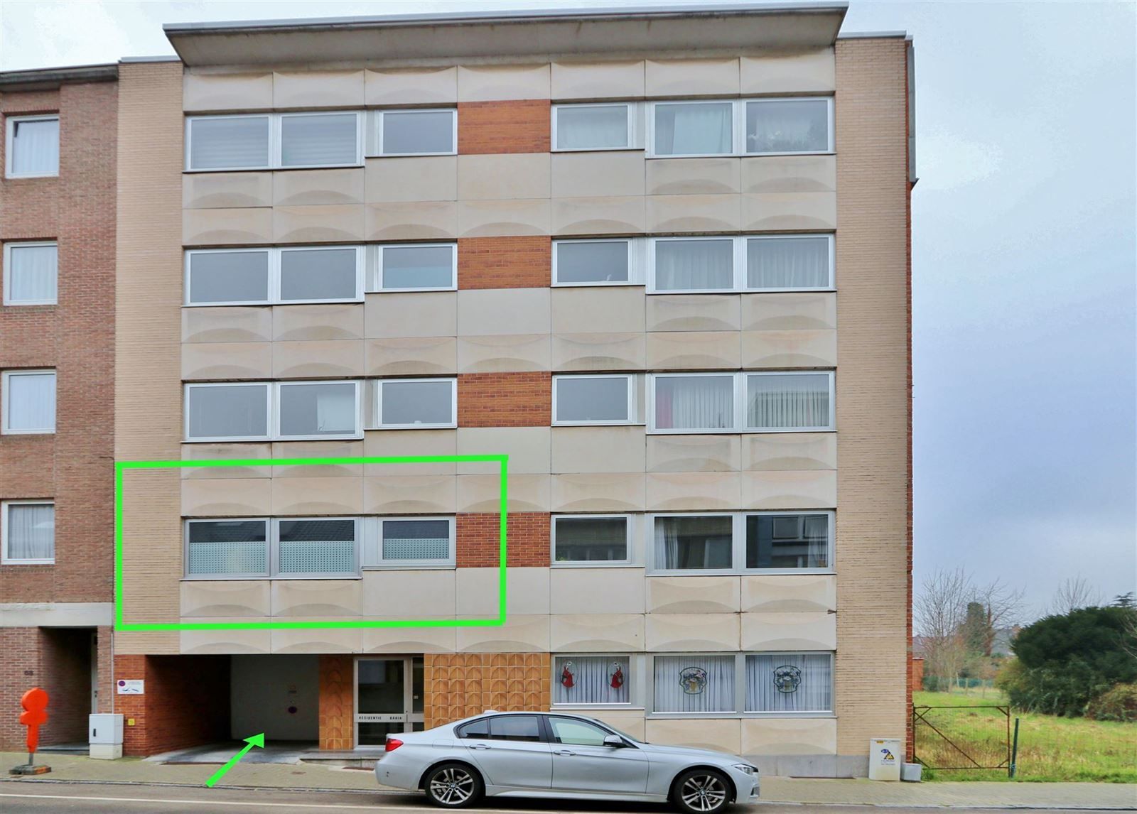 Ideaal gelegen appartement met 2 slaapkamers en garagebox foto 1