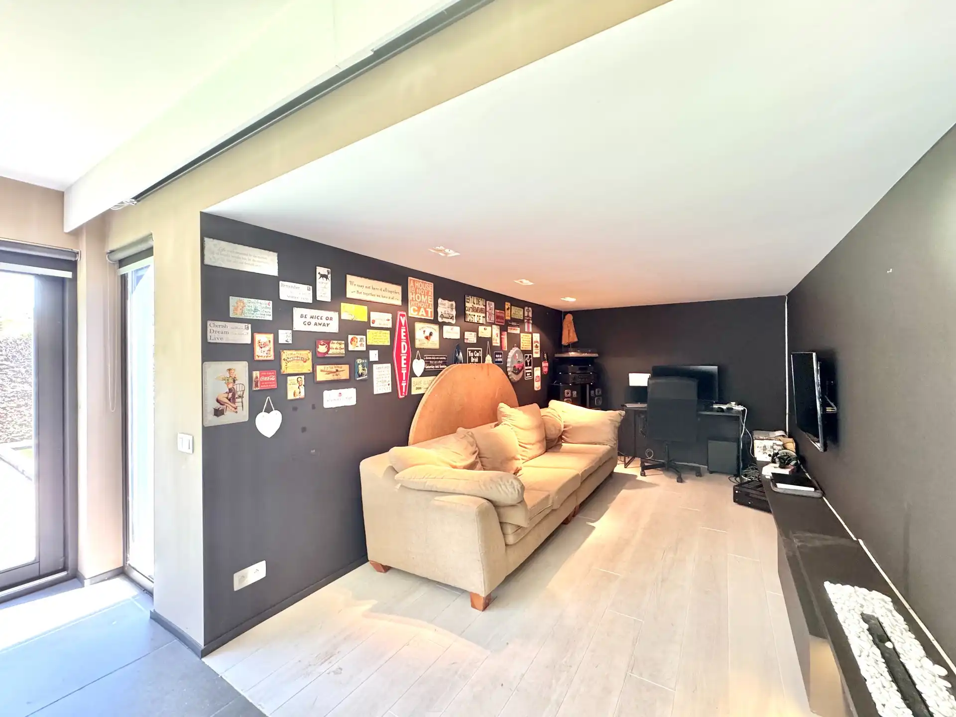 HALFOPEN WONING MET BIJGEBOUW|3 KAMERS|TUIN|440 M² foto 17