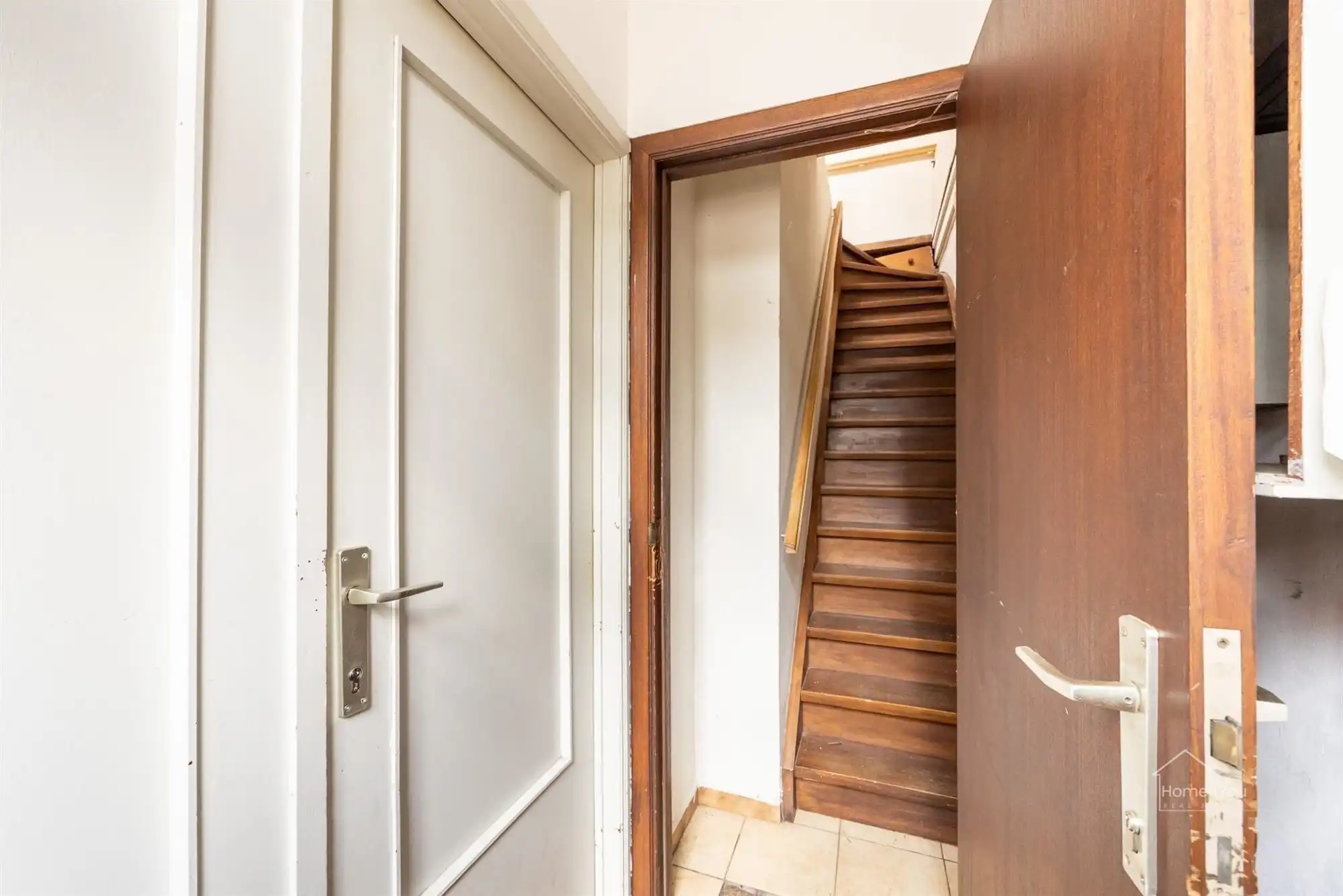 Te renoveren woning met 2 woonentiteiten + tuin foto 14